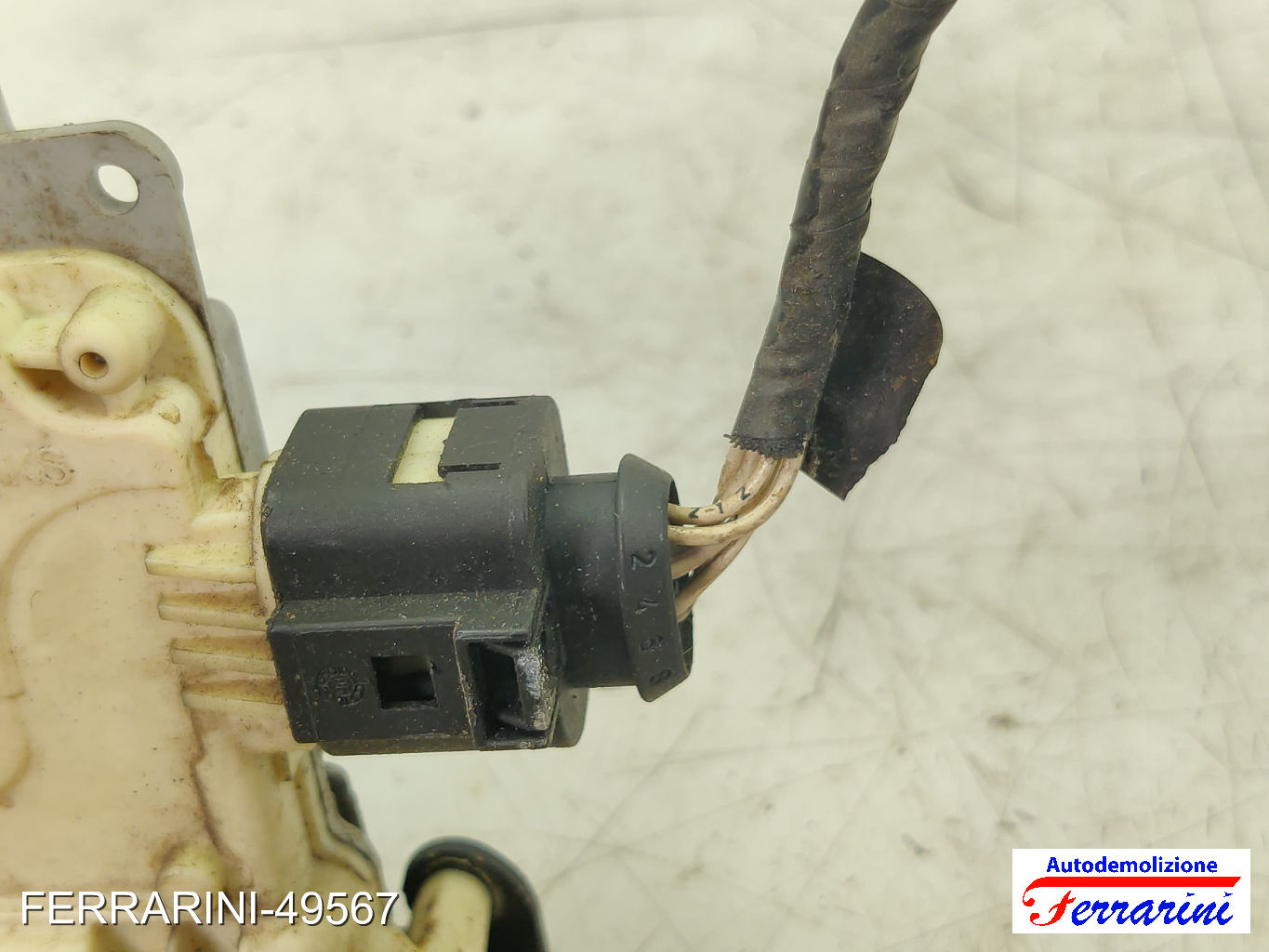 Serratura Porta VW PASSAT VARIANT 3C5 2005-2009 destro, dx, frontale, anteriore