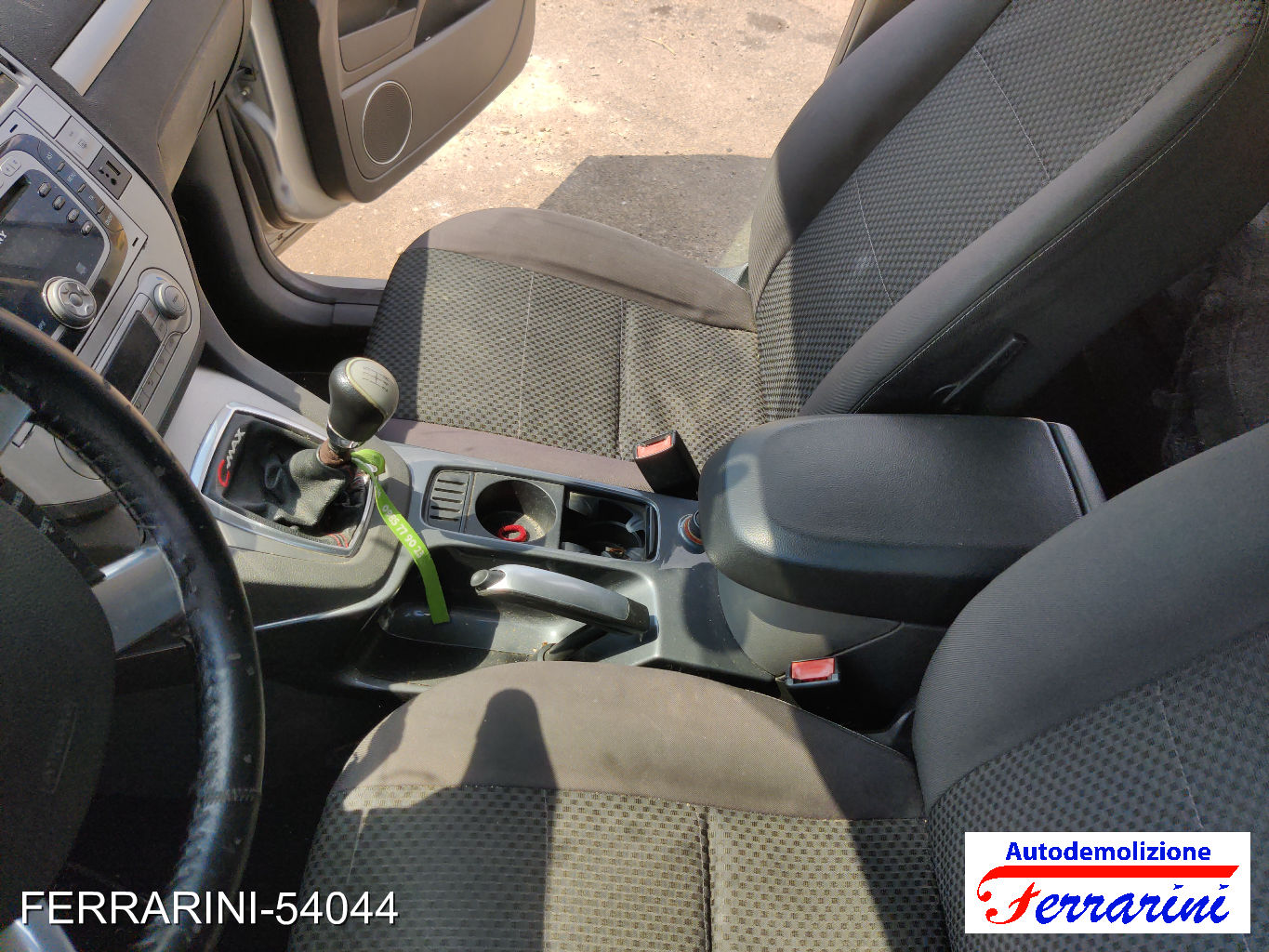 Ford C-Max 29