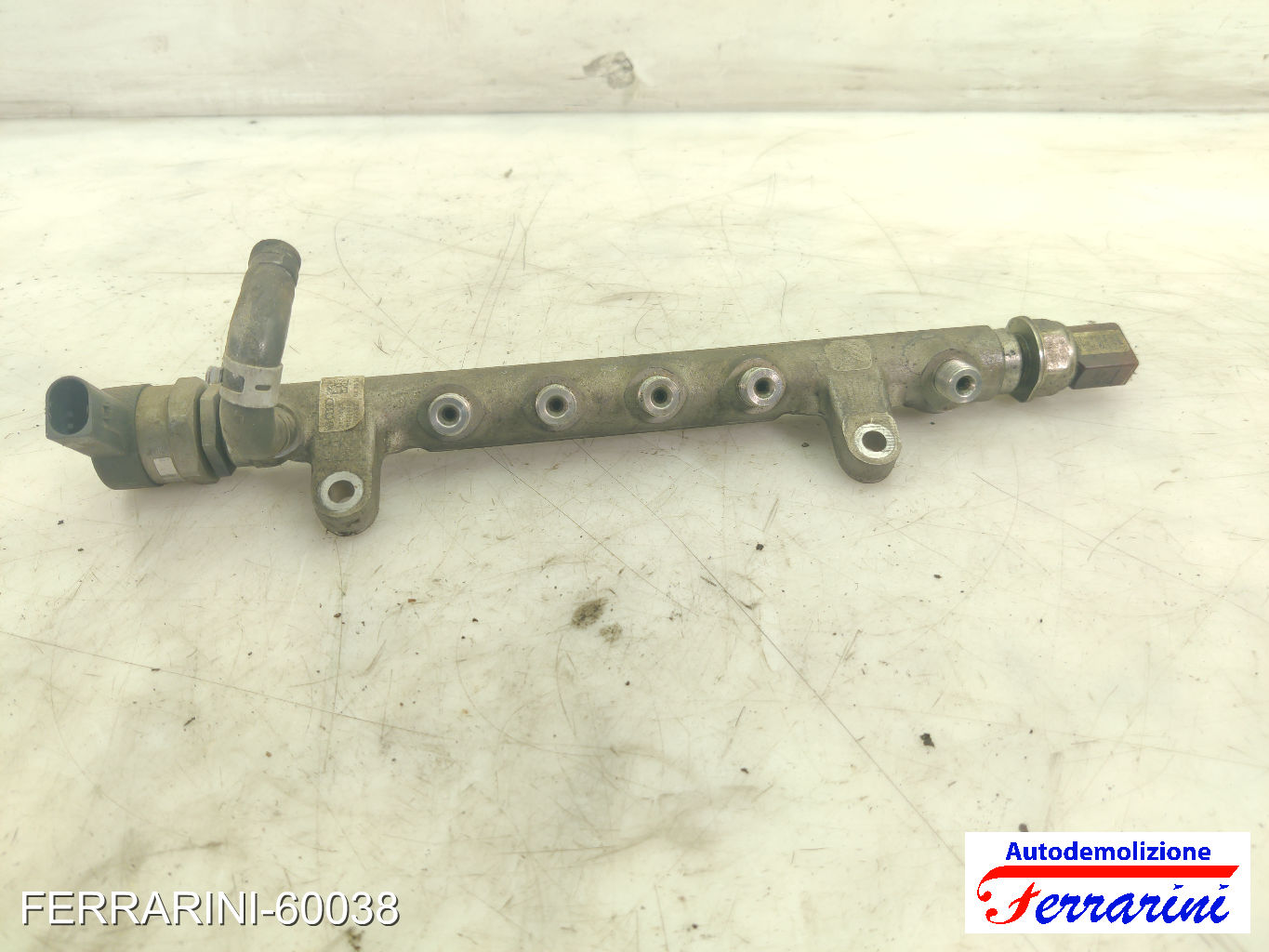 Flauto Iniettori SKODA YETI 5L 2.0 TDI 2009-2017 03L130089, 057130764H