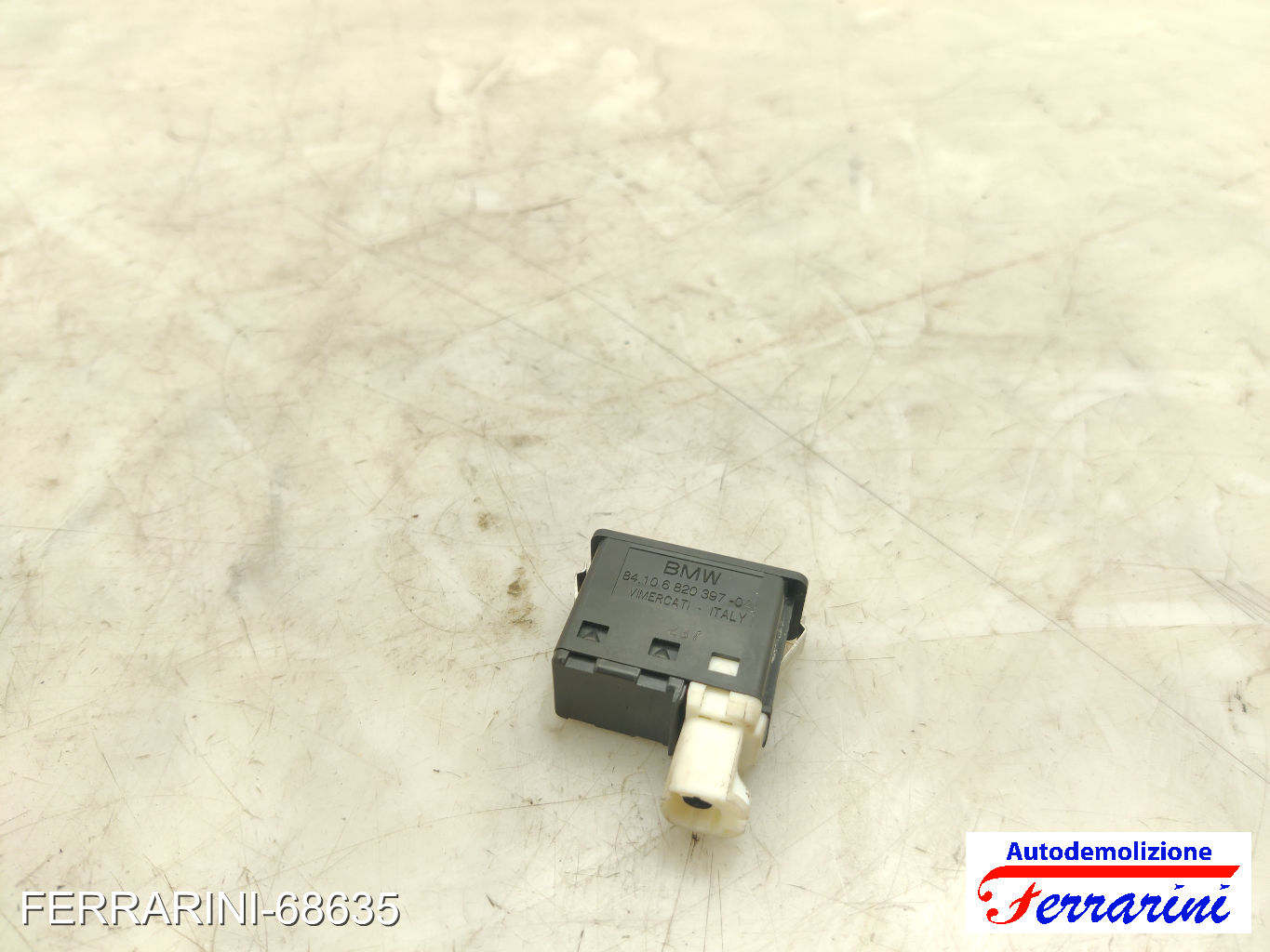 presa USB BMW X1 F48 2015-2023 84106820397, VIMERCATIITALY