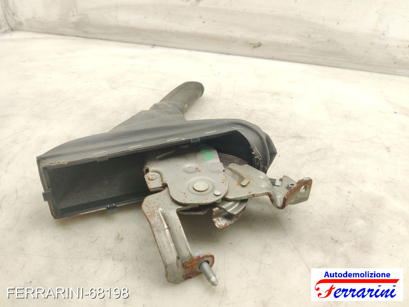 Leva Freno A Mano OPEL CORSA D S07 2006-2014 13255754, 574128, 39053551 8