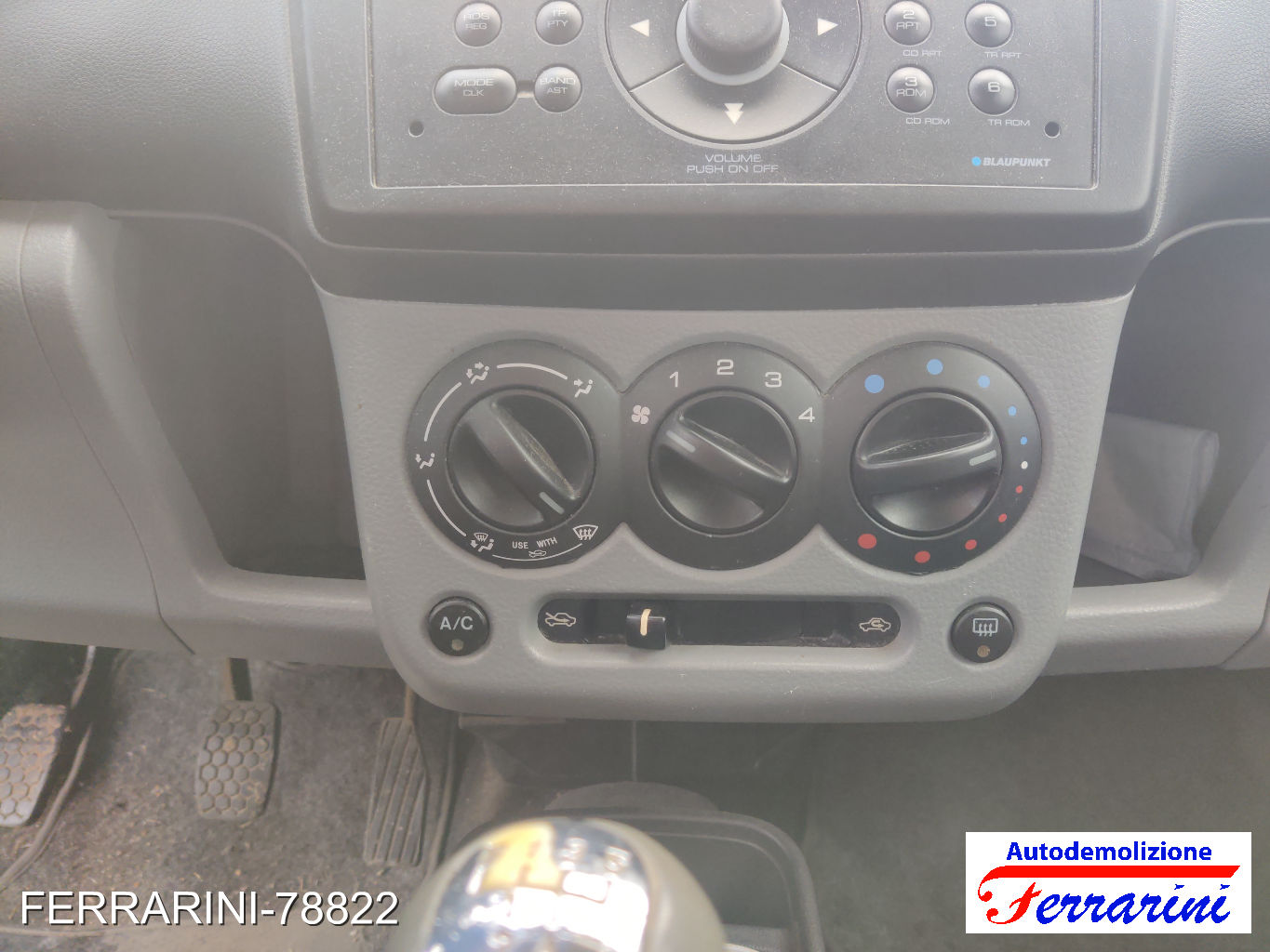 Suzuki Ignis 2 23