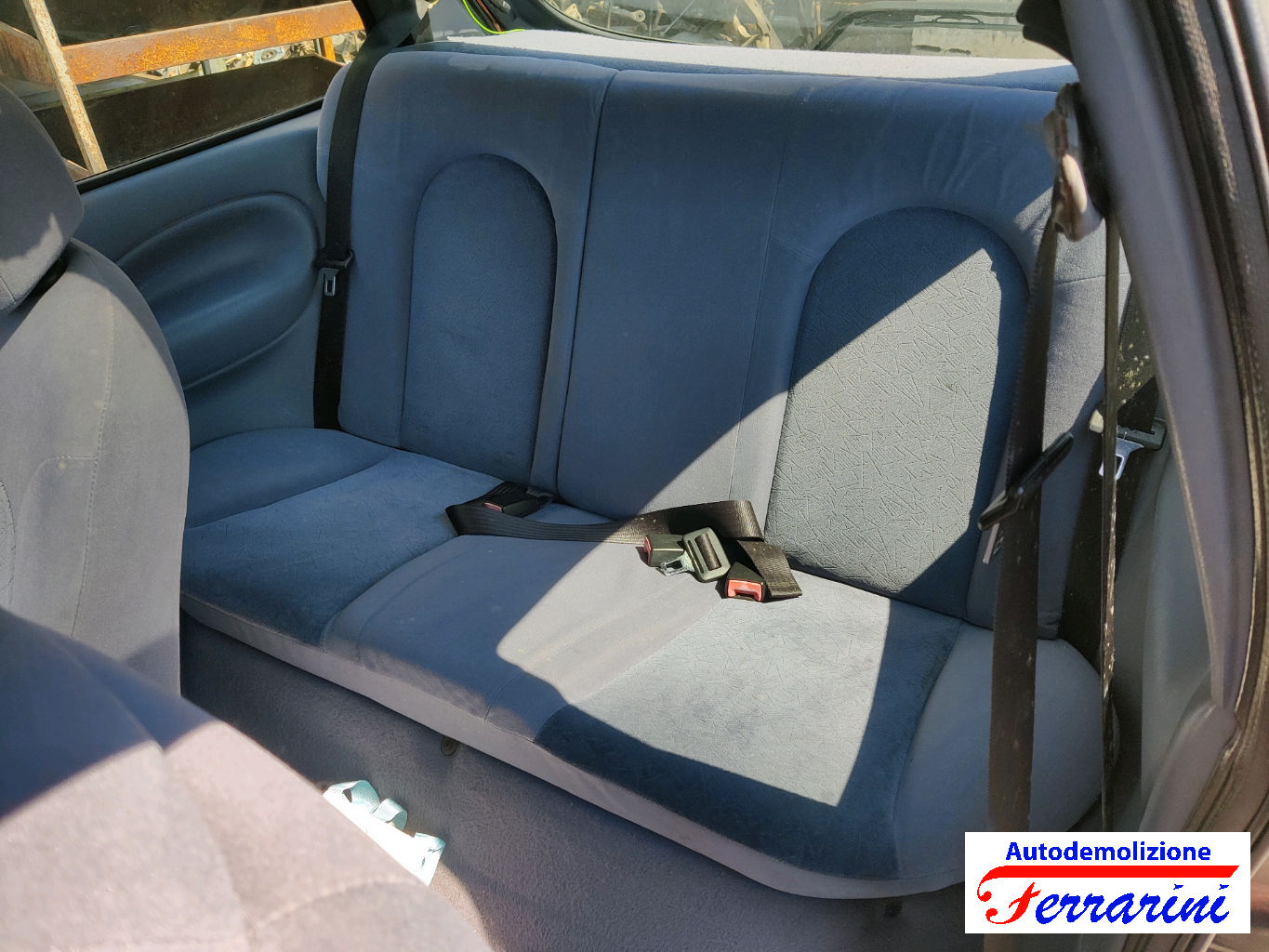 Ford Fiesta 4 28