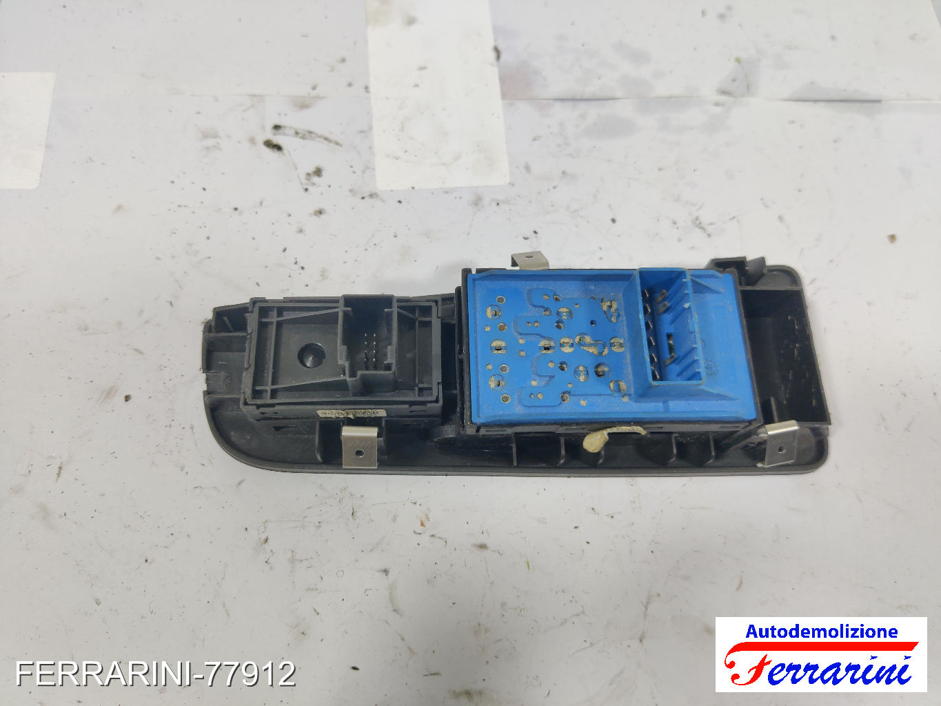 Pulsantiera Tastiera Alzavetro FIAT GRANDE PUNTO 199 2005-2010 sinistra, sx