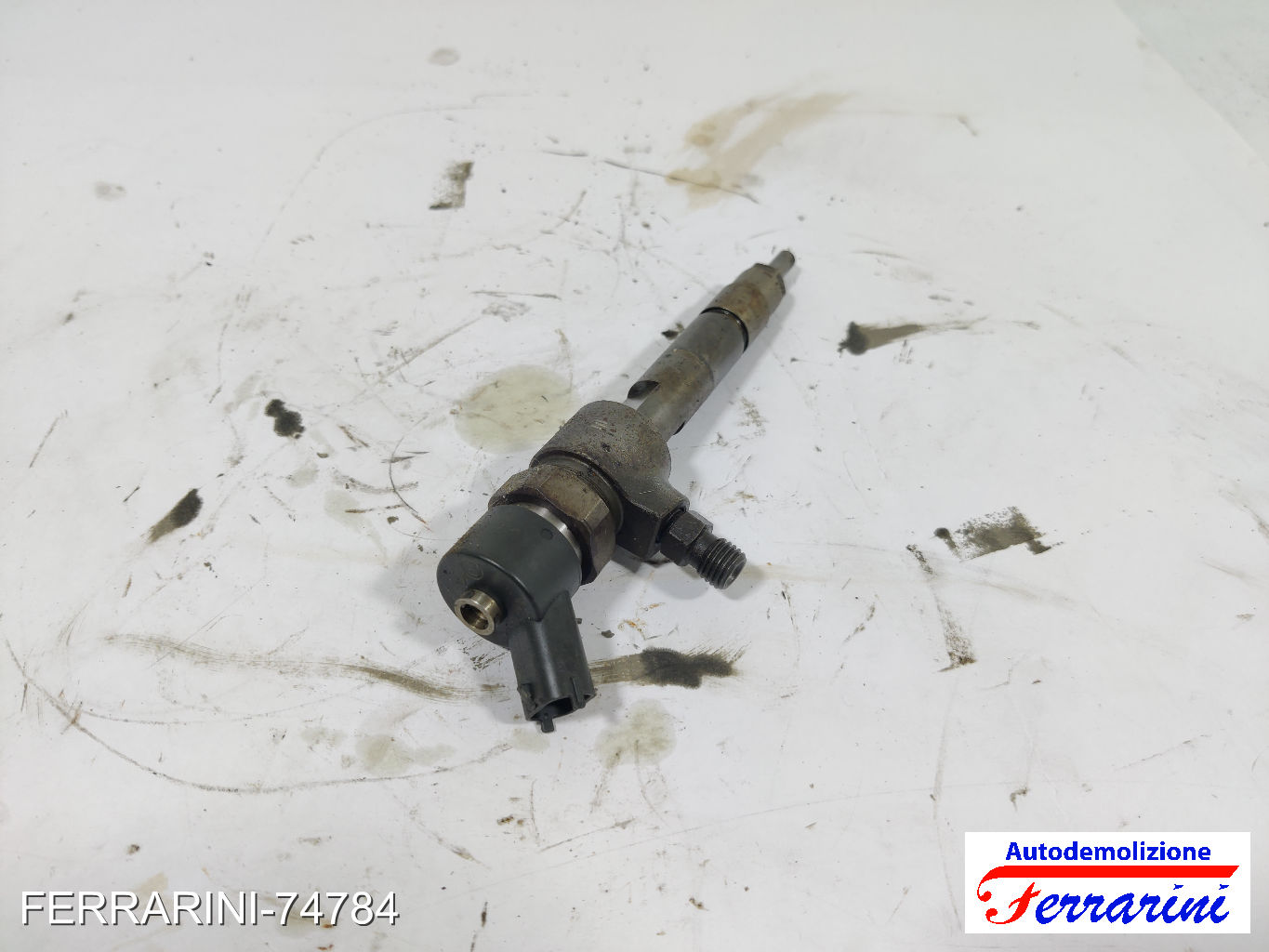 Iniettore ALFA ROMEO 147 937 1.9 JTD 2001-2010 46793093, 38909, 0445110119