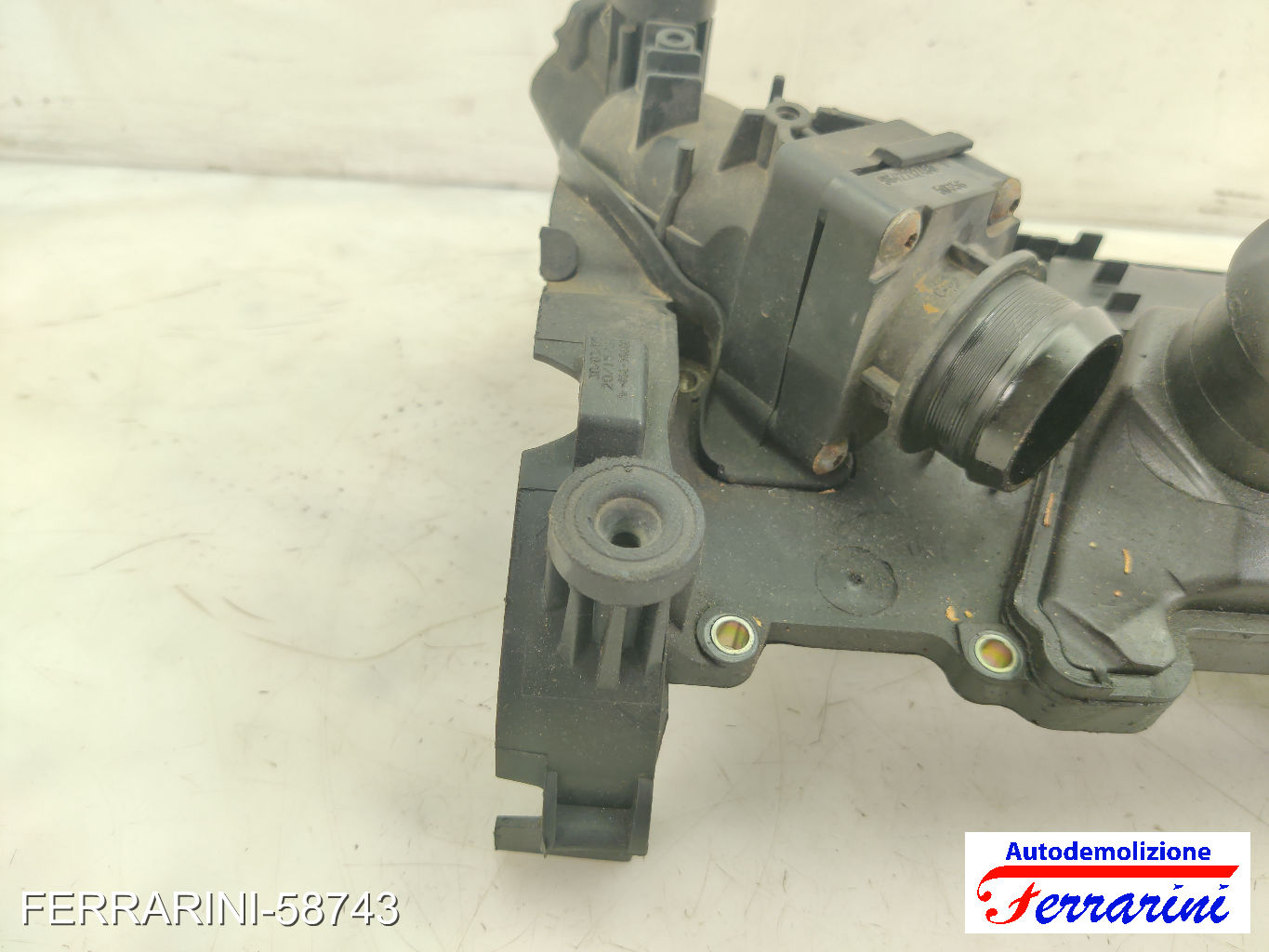 Coperchio Punterie Valvole FORD FIESTA 5 JD, JH 1.4 TDCI 2001-2008 9642212480 14