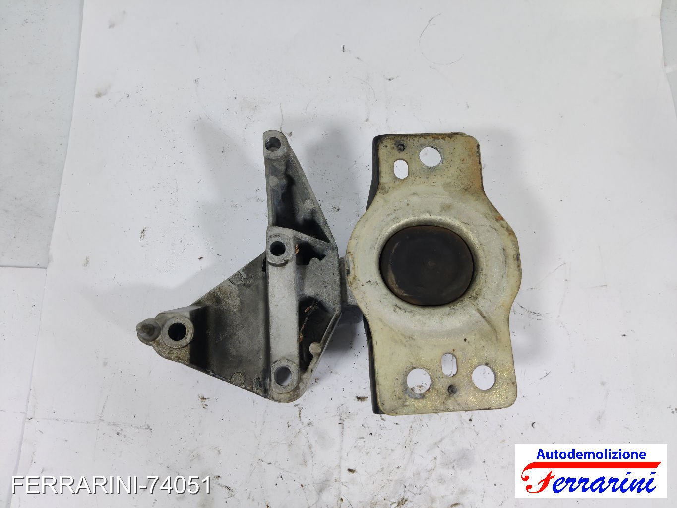 K9K F7 Supporto Motore RENAULT SCENIC 2 JM0/1 1.5 DCI 2003-2005 8200277212 8