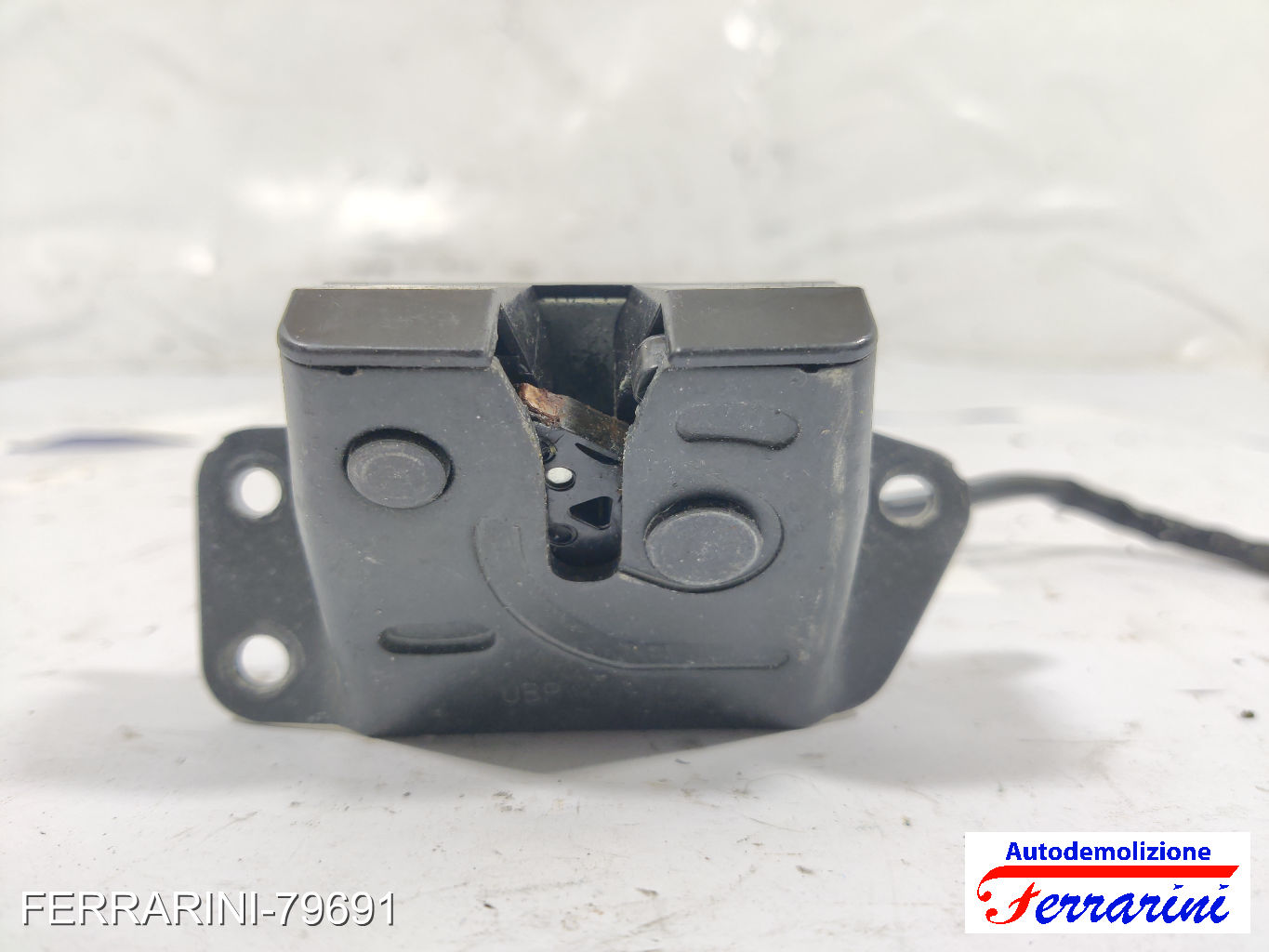 Chiusura Serratura Portellone KIA RIO 3 UB 2011-2017 812301W210