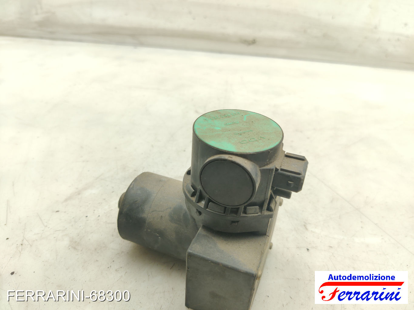 Compressore Chiusura Centralizzata VW GOLF 2 19E, 1G1 1983-1991 443862257A 6