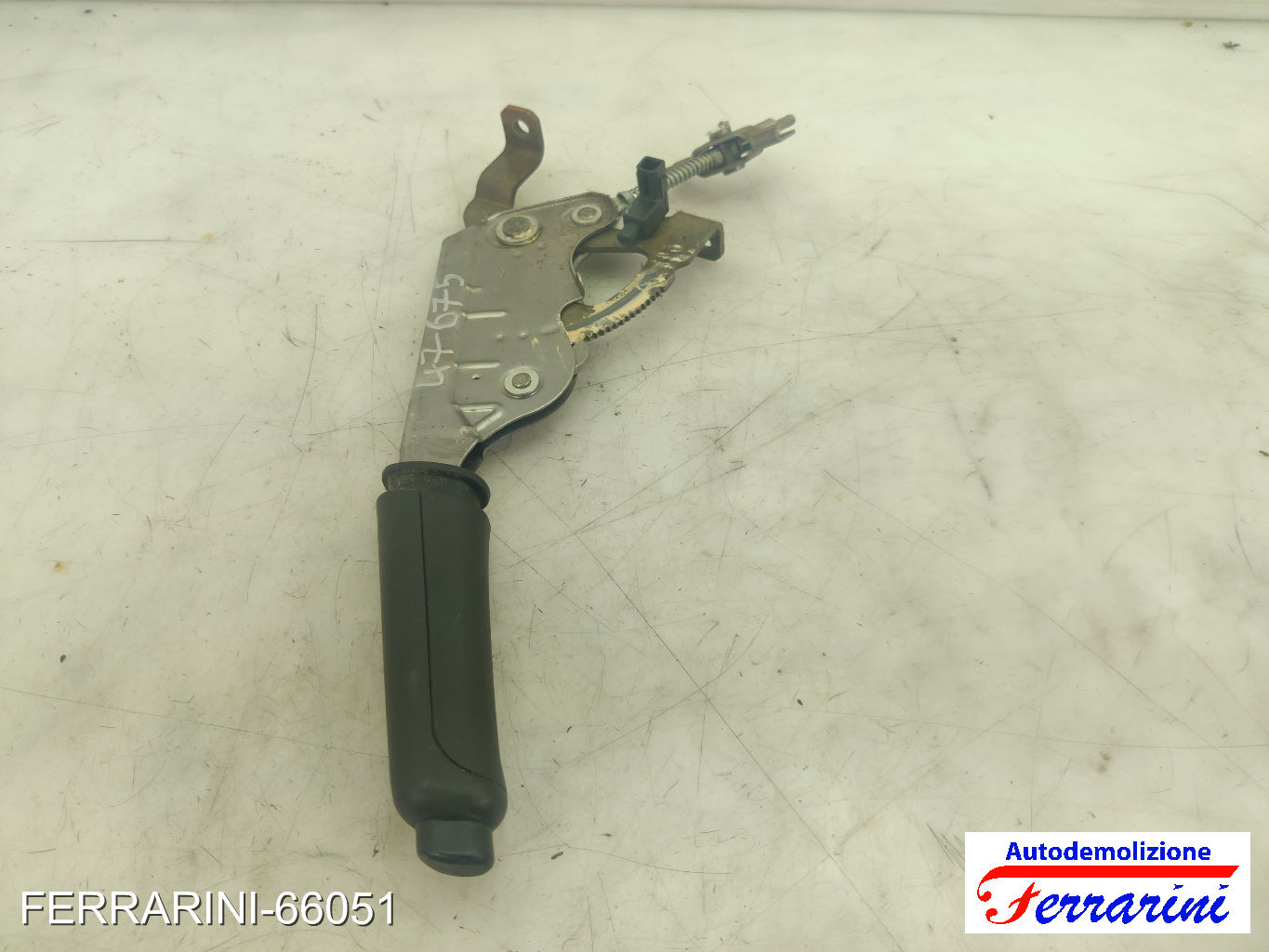 Leva Freno A Mano FIAT PUNTO EVO 199 2009-2012 735410257, 735504058, 96721