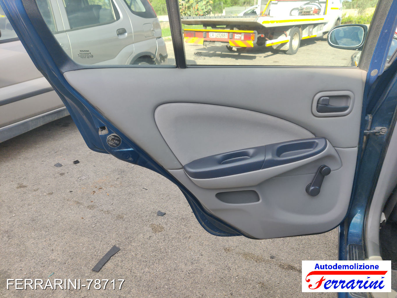 Nissan Almera 2 13