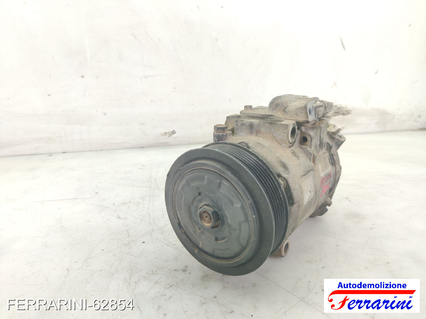 Compressore Clima VW POLO 9A, 9N 1.9 TDI 2001-2009 6Q0820803J, 6Q0820808D