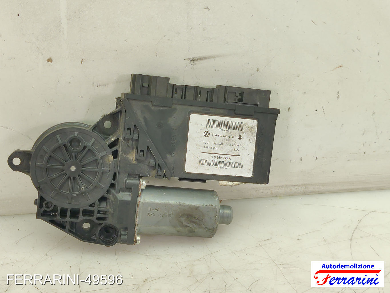 Motorino Alzavetro VW TOUAREG 7L6, 7L7, 7LA 2.5 R5 TDI 2003-2010 7L0959703C