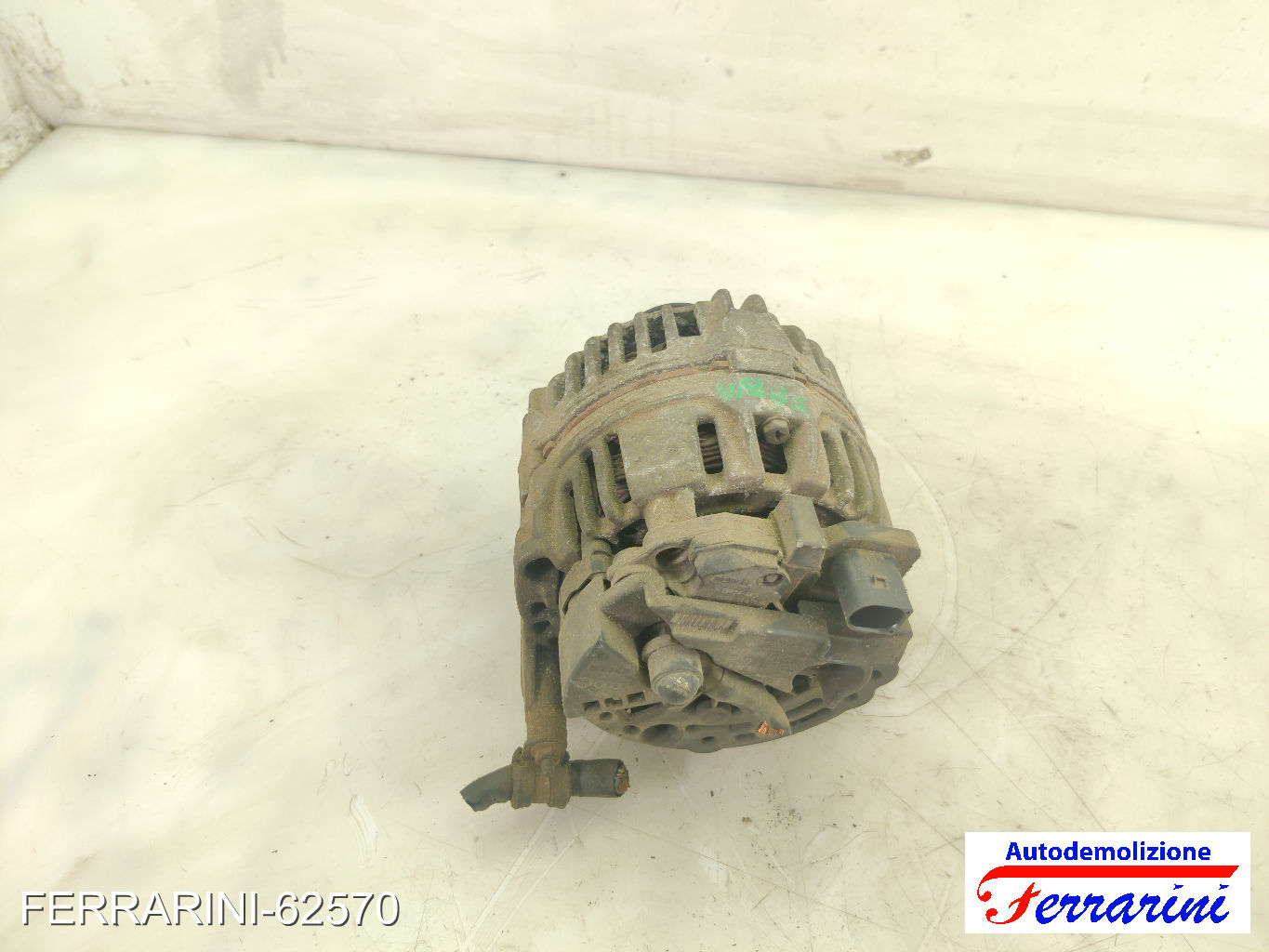 Alternatore VW GOLF 4 VARIANT 1J5 1.4 16V 1999-2006 037903025M, 0124325013