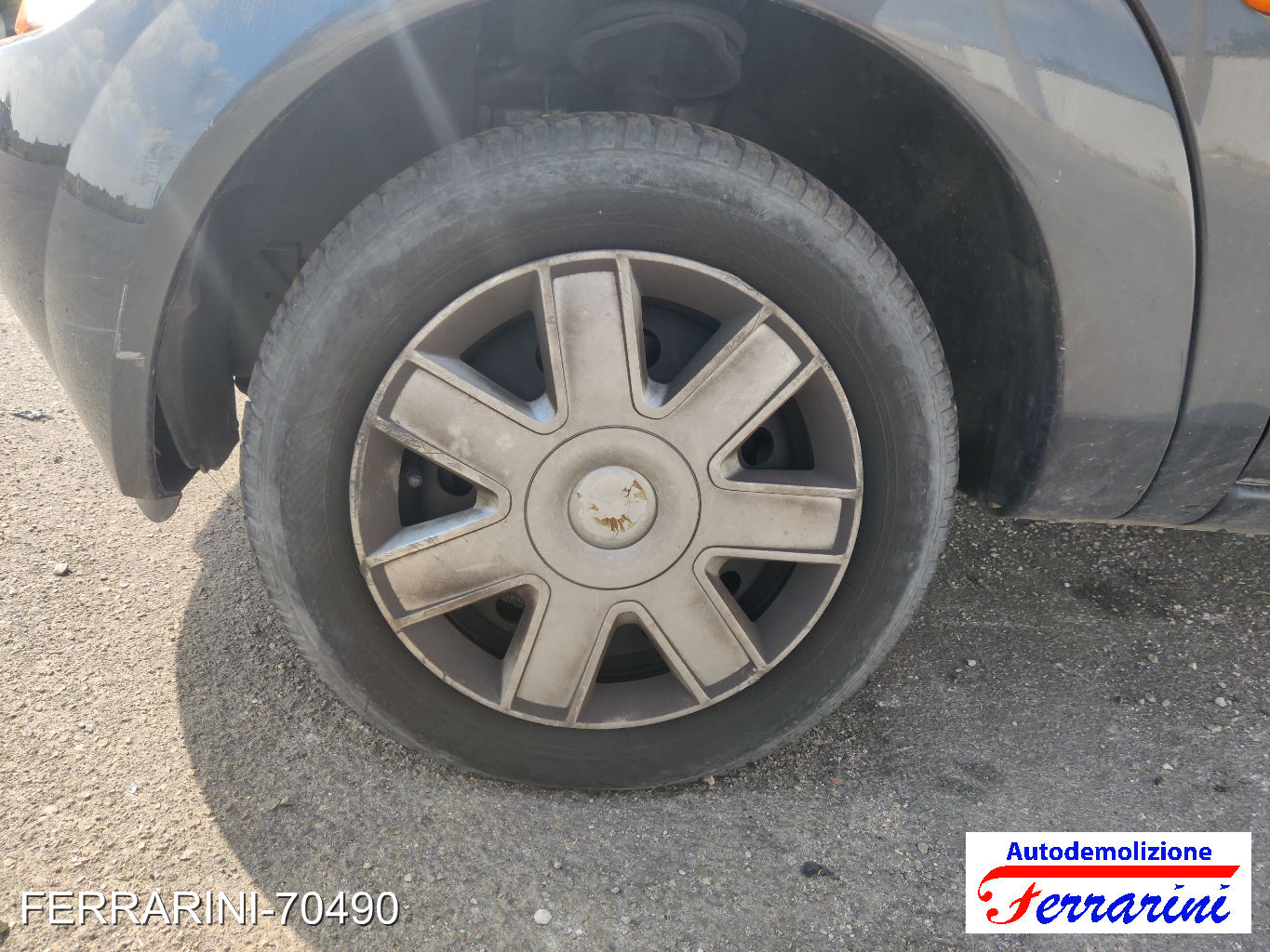 Ford Ka 41