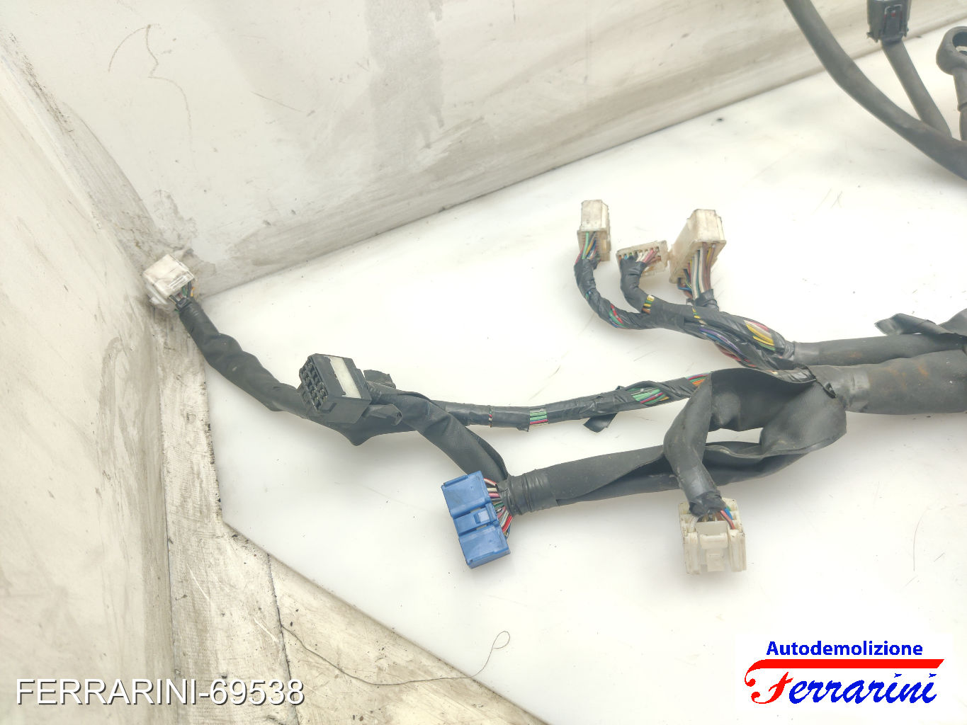 3ZZ FE Cablaggio Motore TOYOTA COROLLA LIFTBACK E11 1.6 2000-2002 821111E430 16