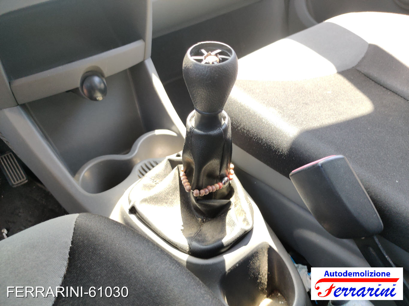 Peugeot 107 PM, PN 1.0 68CV 2005-2014