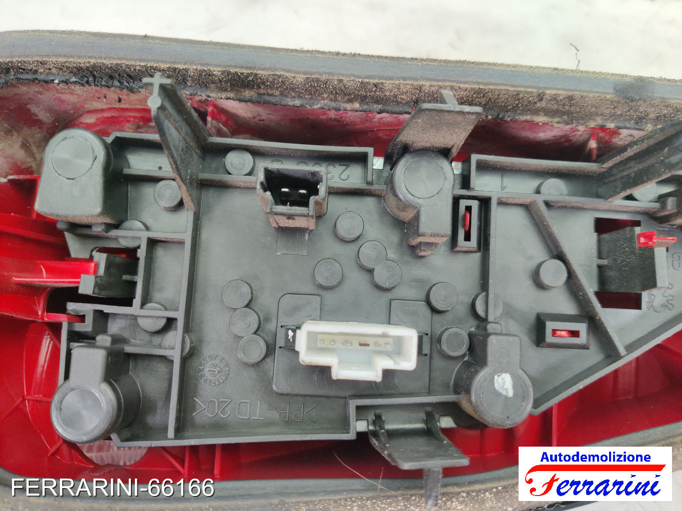 Fanalino Stop Posteriore PEUGEOT 406 8B 1998-2001 sinistro, sx 6350L5, 2335G 8
