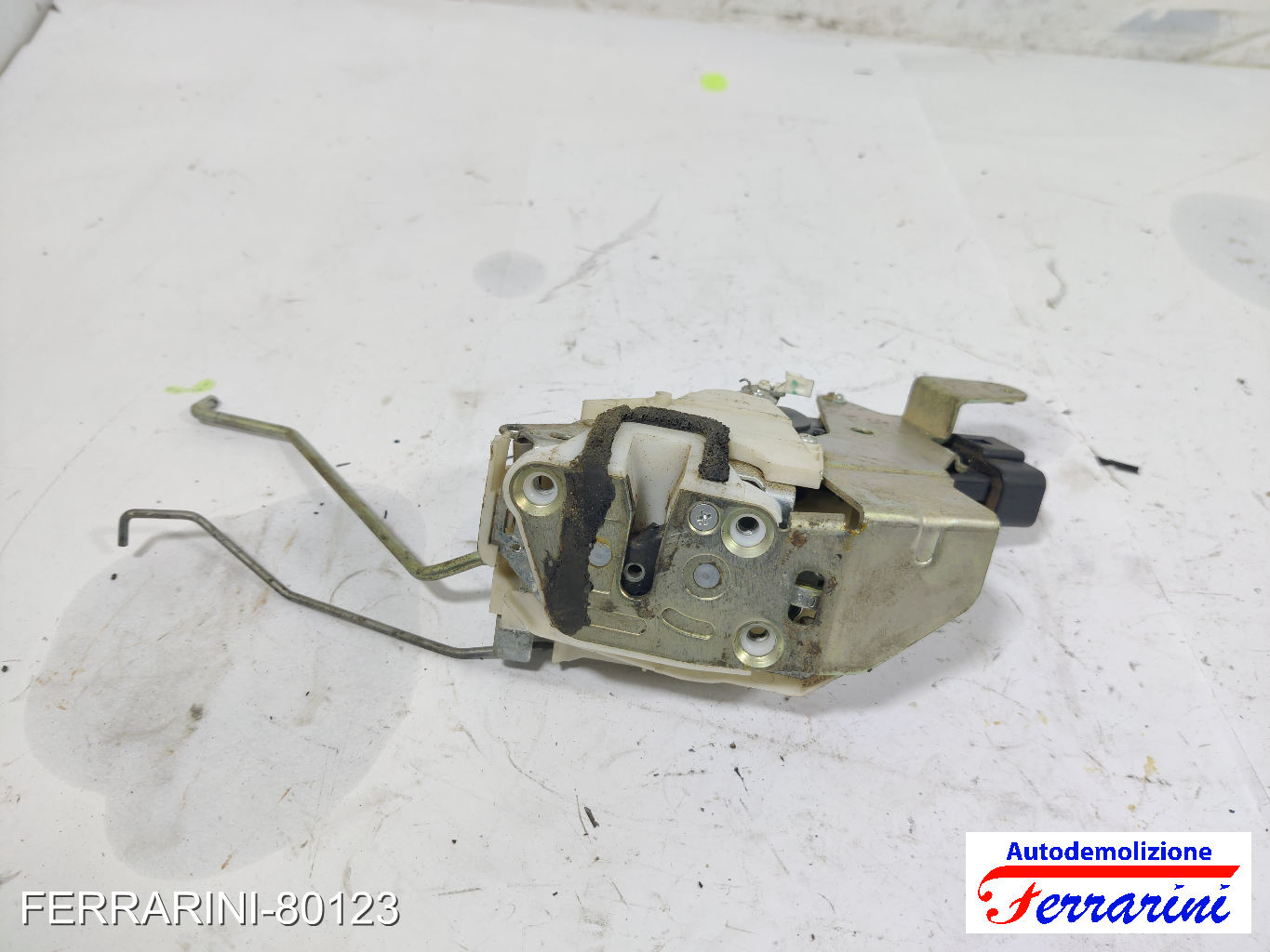 Serratura Porta OPEL AGILA A H00 2003-2007 sinistro, sx, frontale, anteriore