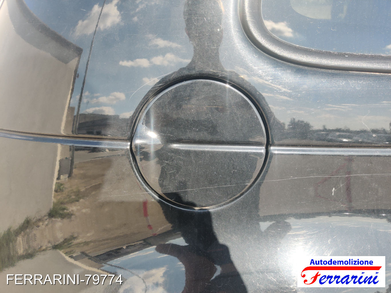 Sportellino Carburante