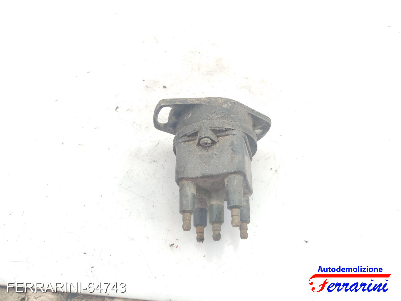 Spinterogeno Distributore RENAULT CLIO 1 5/357, B/C57 1.2 1990-1998 7700742852 6