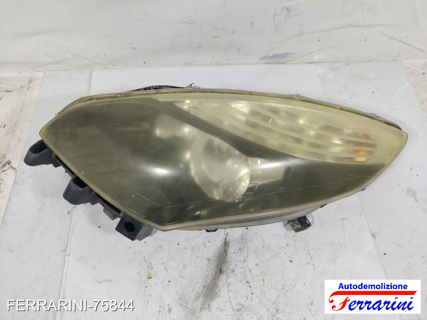 Faro Anteriore RENAULT SCENIC 3 JZ0/1 2009-2023 sinistro, sx 260606760R 2
