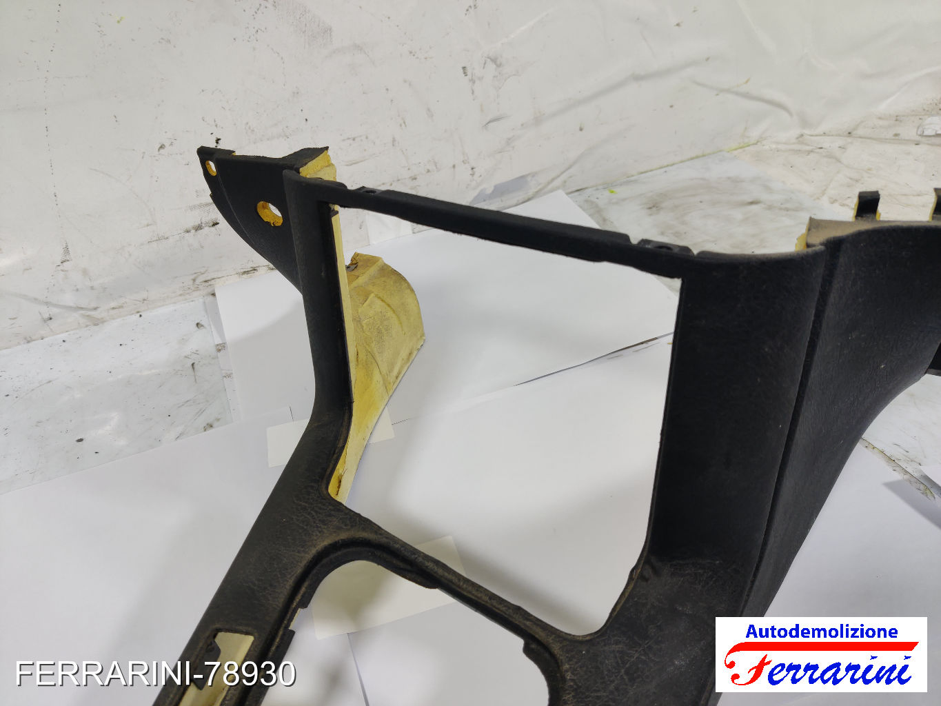 Tunnel Centrale BMW SERIE 3 E36 1993-1998 61311378128, 61311374220 9