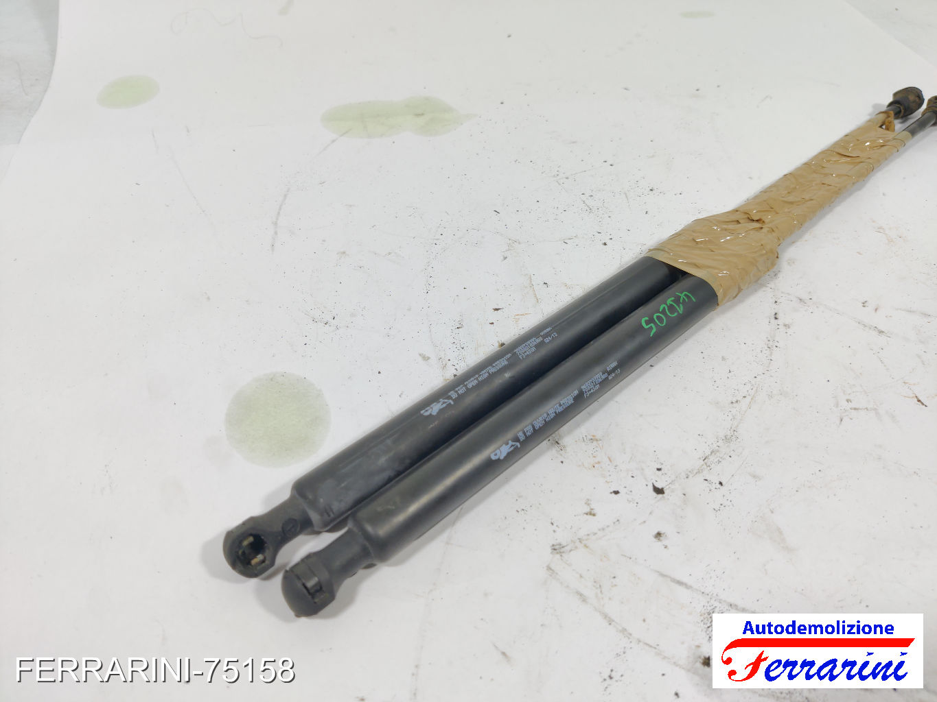 Pistoncini Portellone Posteriore CITROEN C3 2 SC 2009-2013 8731T9, 9683733980