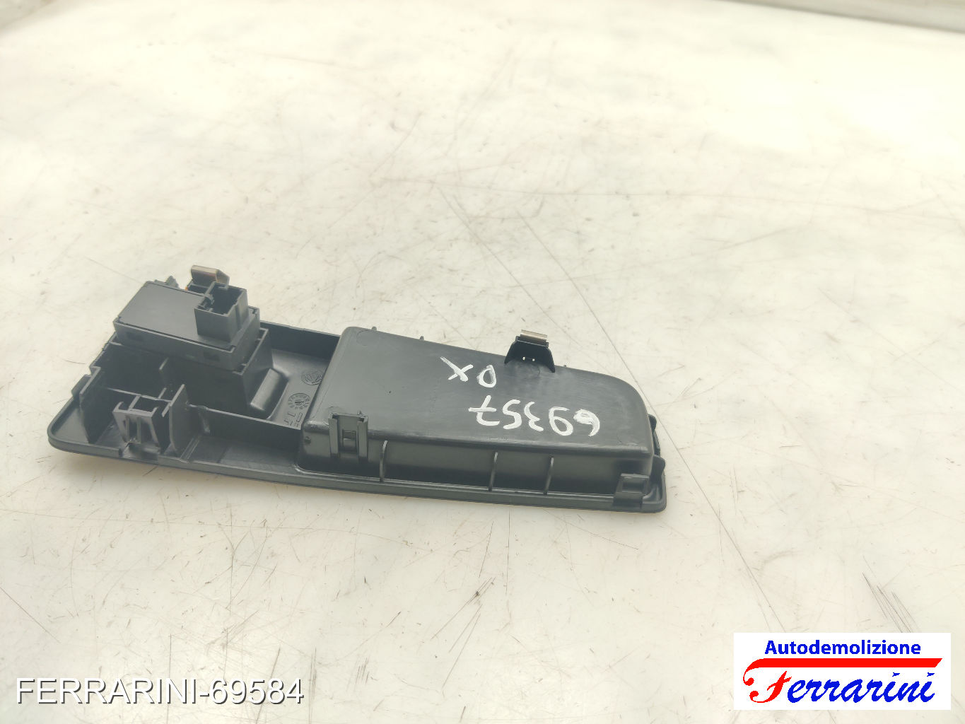 Pulsantiera Tastiera Alzavetro LANCIA DELTA 3 844 2008-2014 destra, dx, frontale