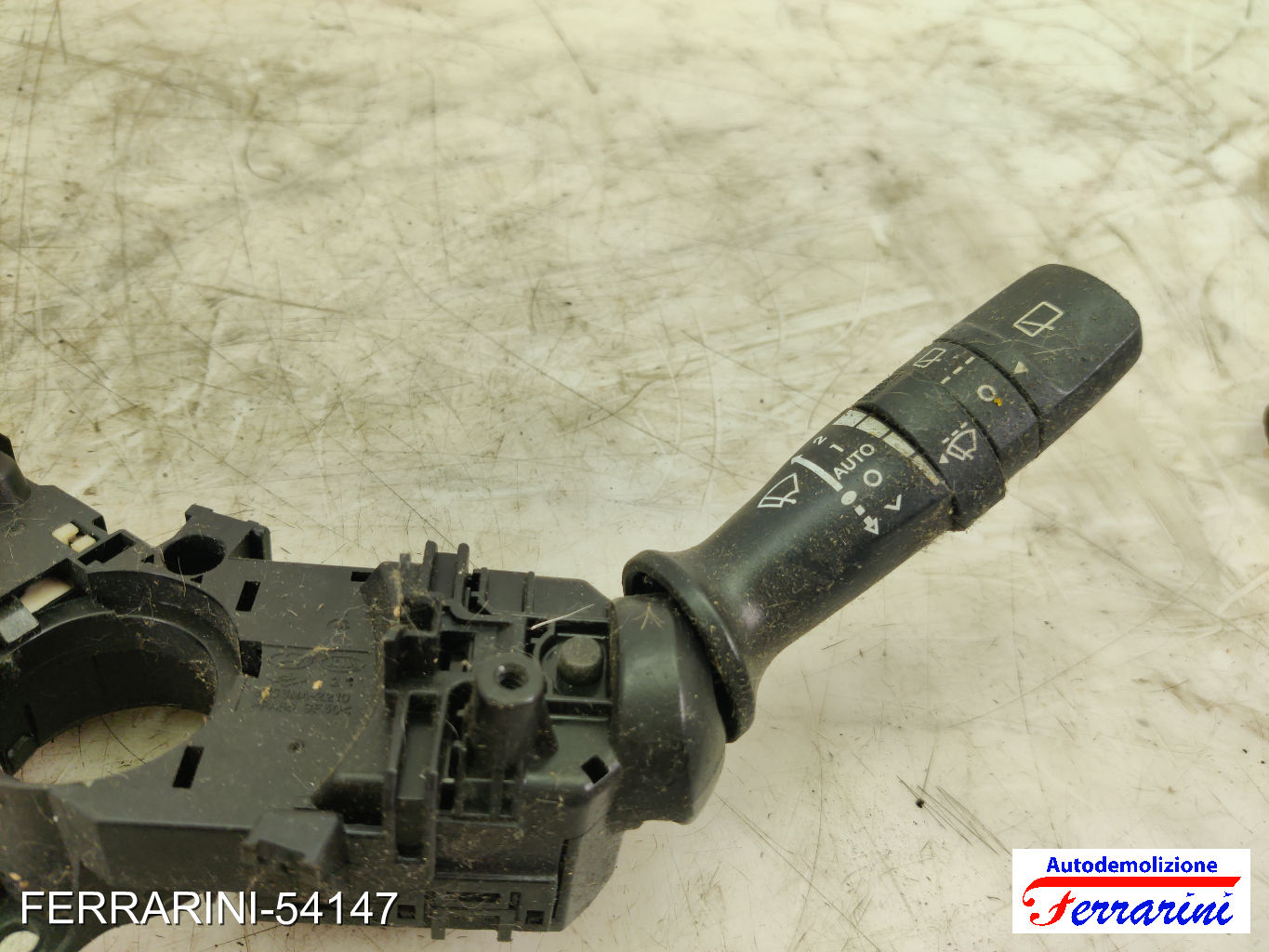 Devioluci KIA SPORTAGE SL 2012-2015 934202Y660, 934101M53, 9342024660 8
