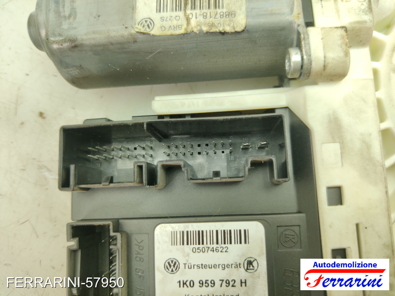 Alzavetro VW PASSAT VARIANT 3C5 2005-2009 destro, dx, frontale, anteriore