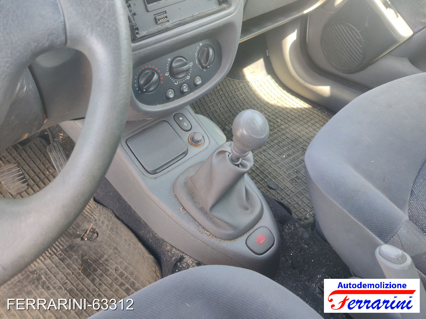 Renault Clio 2 BB, CB 1.2 58CV 1998-2010