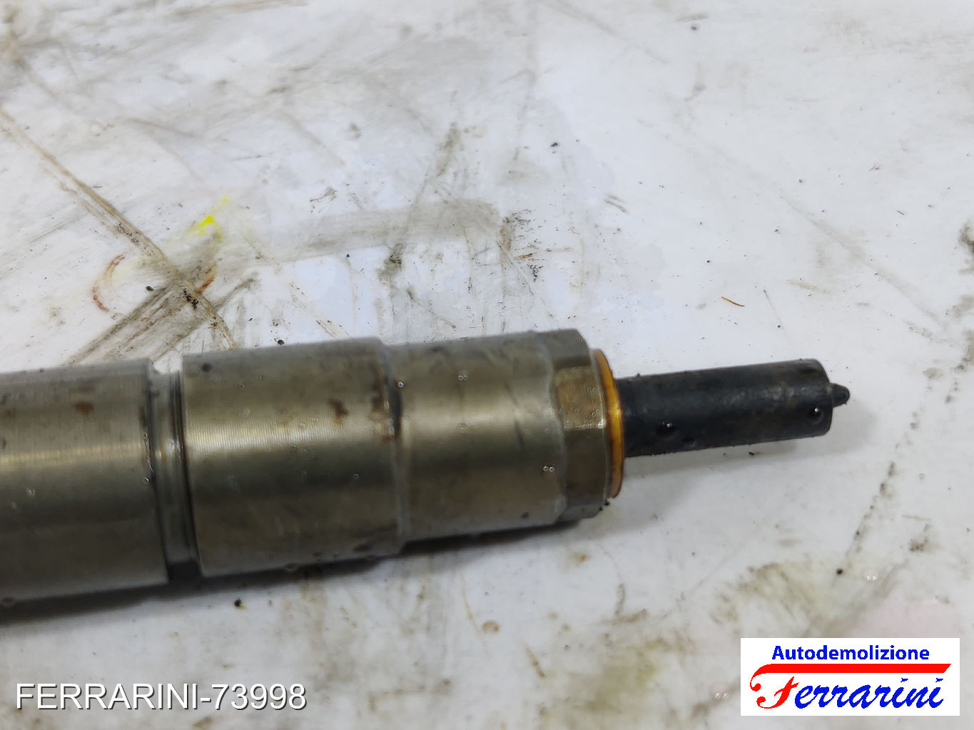 Iniettore VW GOLF 7 5G1, BE1, BE2, BQ1 2.0 TDI 2012-2020 04L130277E, 04L130277AK