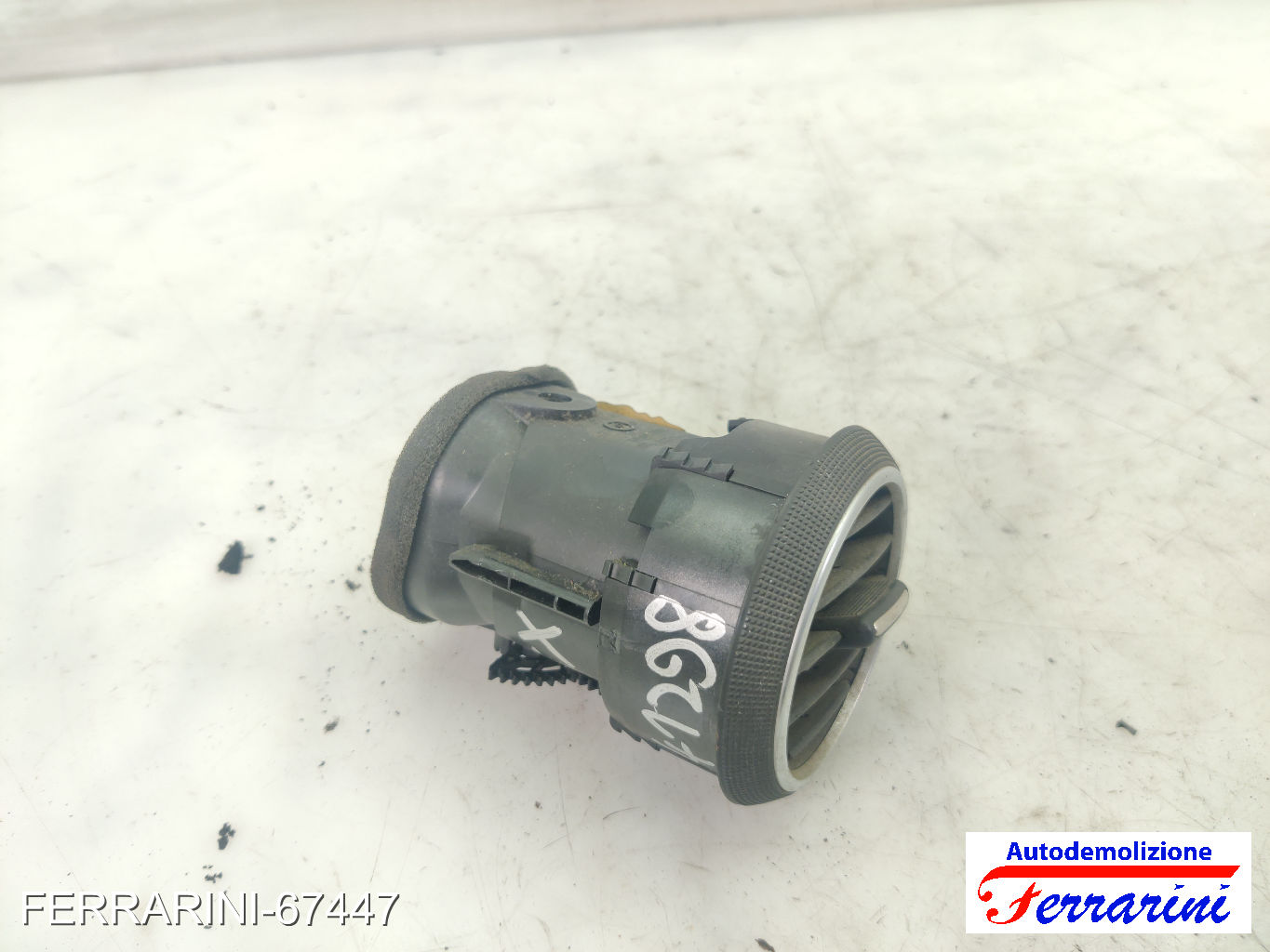 Bocchetta Areazione AUDI A3 8P1 2003-2012 anteriore, frontale centrale, ant 8