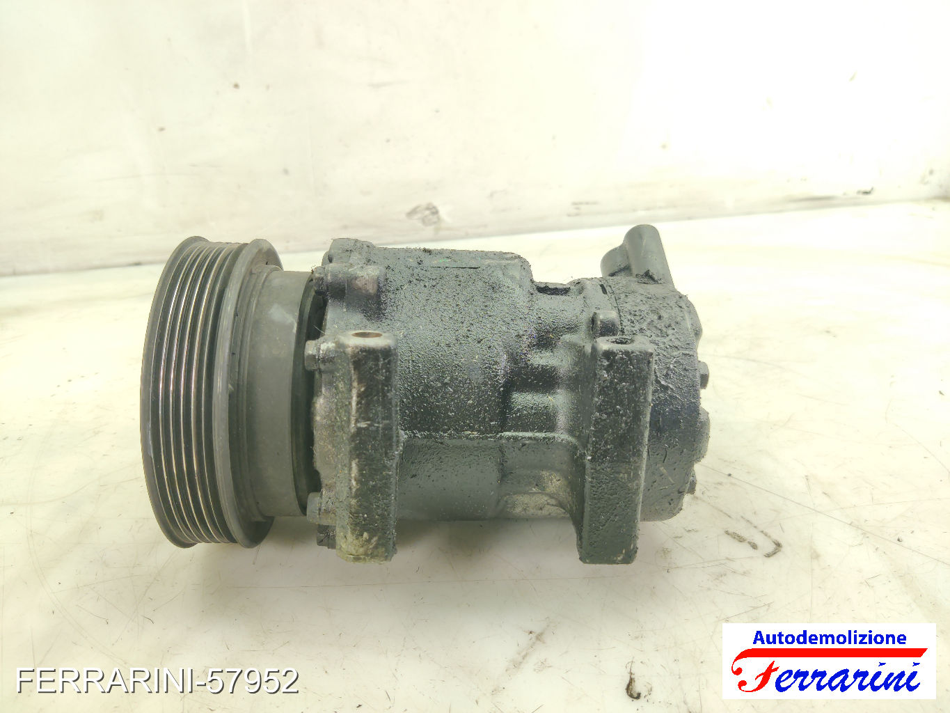 Compressore Clima RENAULT CLIO 2 BB, CB 1.5 DCI 2001-2005 8200315744, 7700273801 10