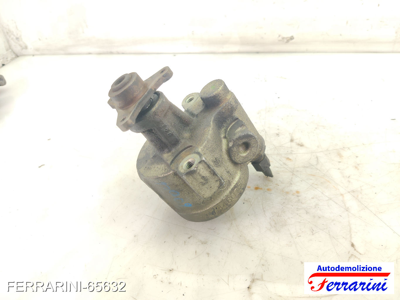 Pompa Servosterzo MITSUBISHI CARISMA DA 1.9 TD 1996-2000 7700417308, 7700419156