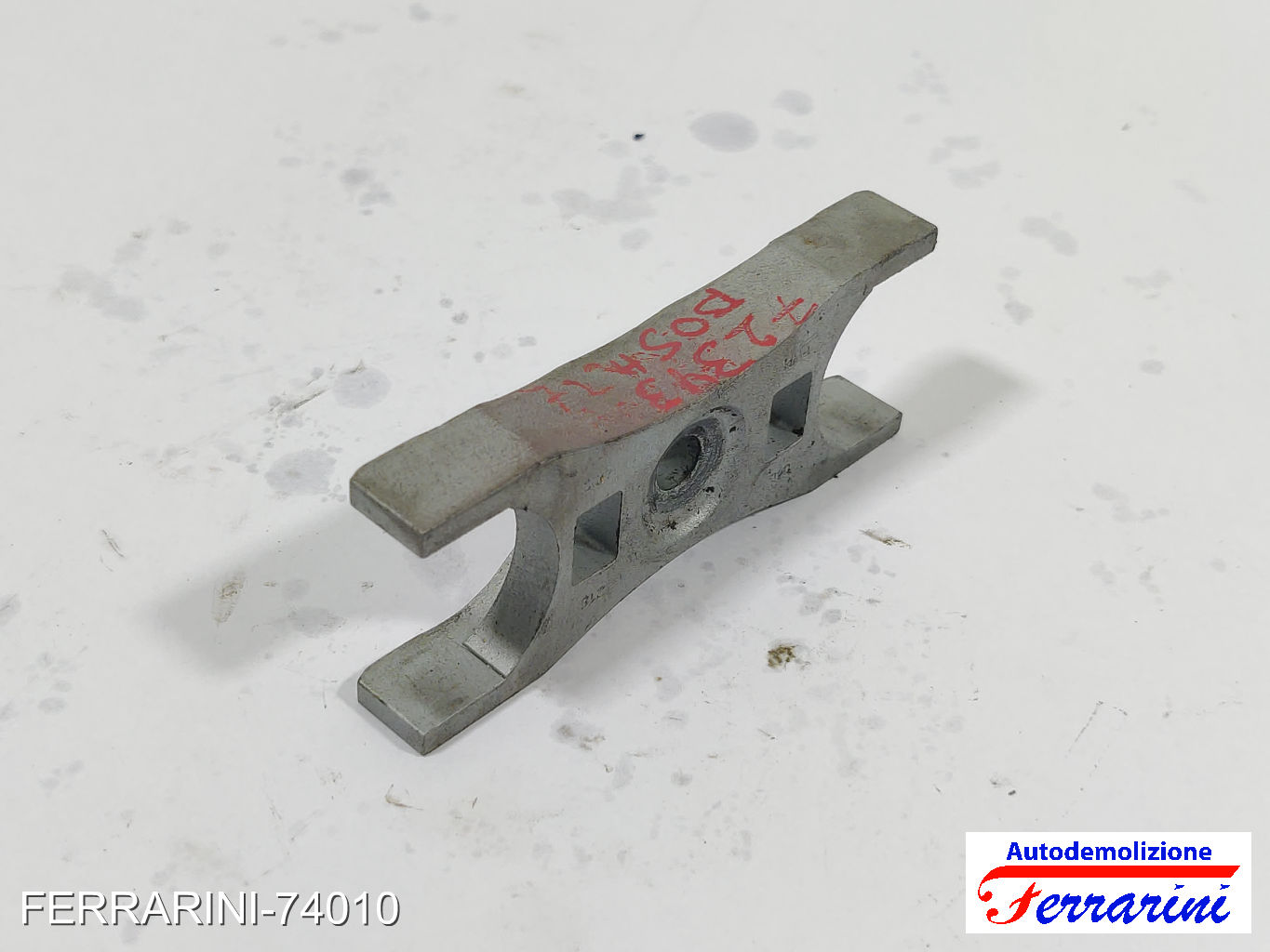 Staffa fermo iniettori Supporto CRBC VW GOLF 7 5G1, BE1, BE2, BQ1 2.0 TDI