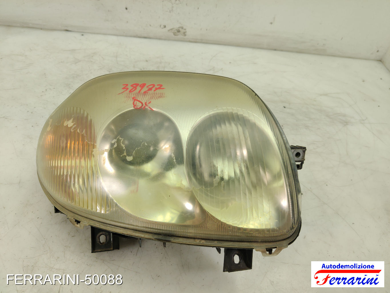 Faro Anteriore RENAULT CLIO 2 BB, CB 2001-2016 destro, dx 260104030R, 7701045169