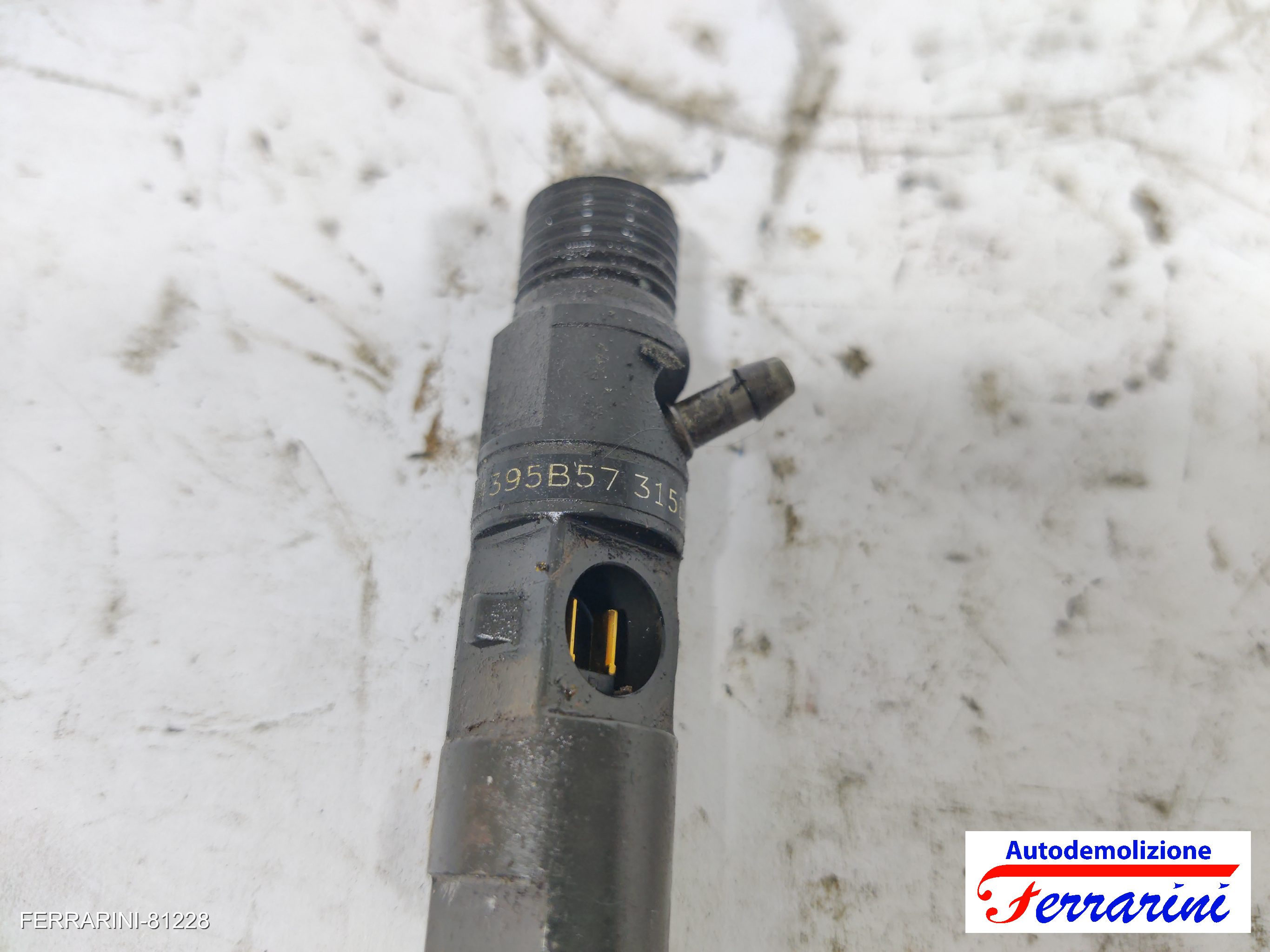 Iniettore NISSAN MICRA 3 K12 1.5 DCI 2003-2010 8200240244, 0906D120F54, 15DOBOA 6