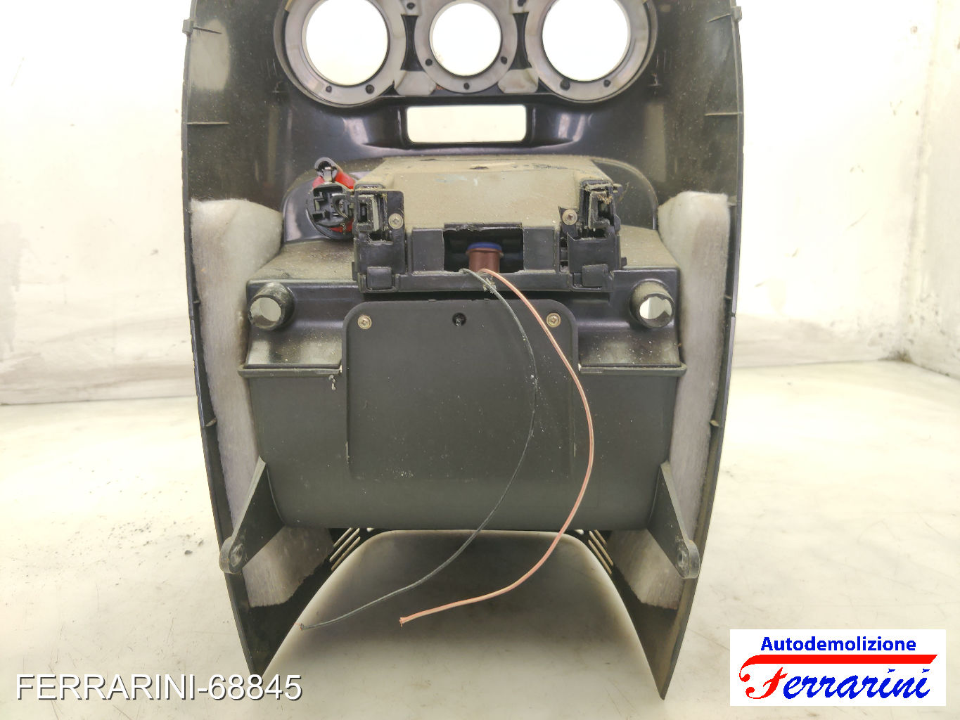 tunnel Consolle Centrale Cruscotto FIAT PUNTO 188 2003-2012 735359887, 225385