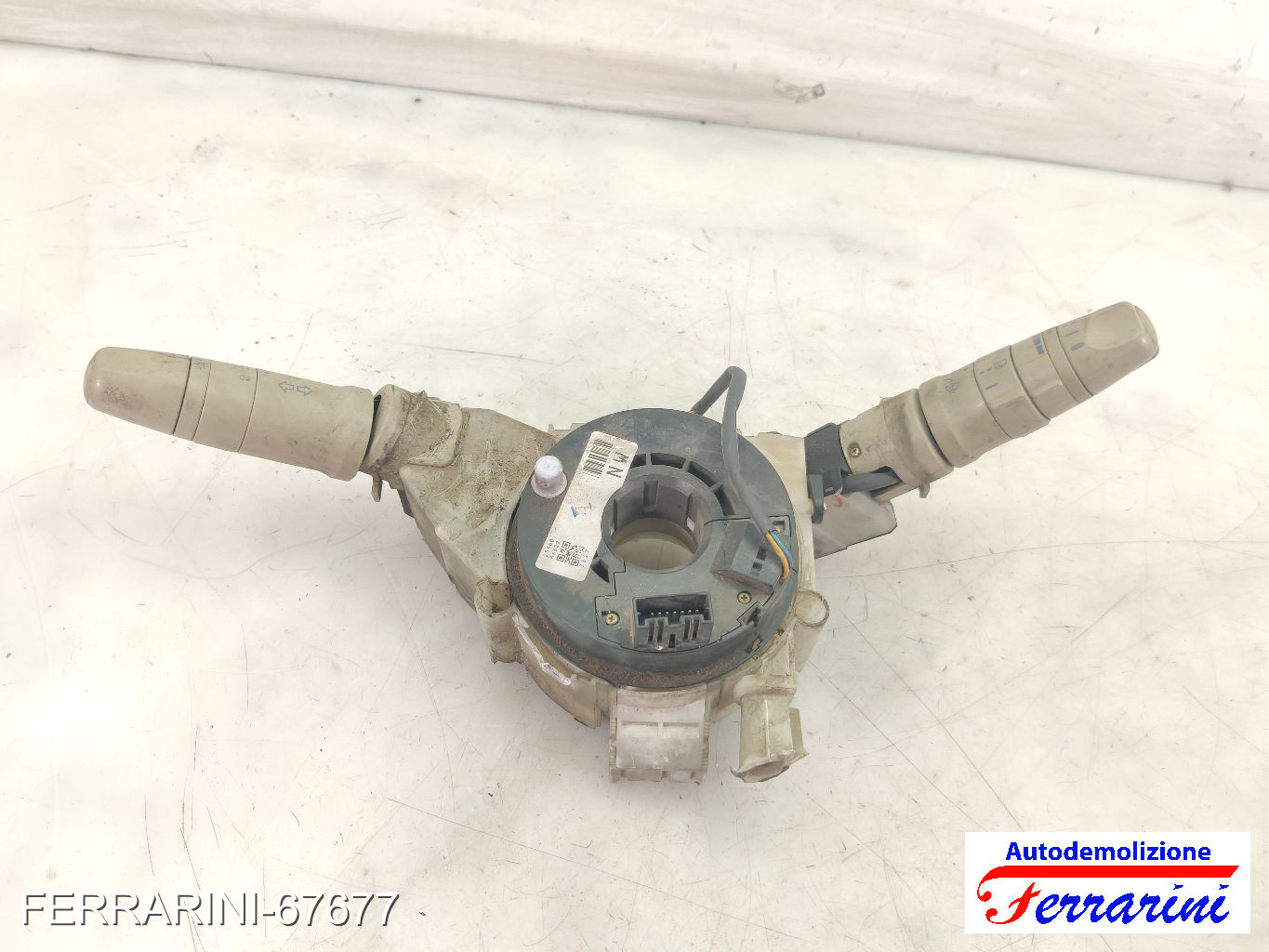 Devioluci DACIA DUSTER HS 2010-2018 255671453R, 8201167988
