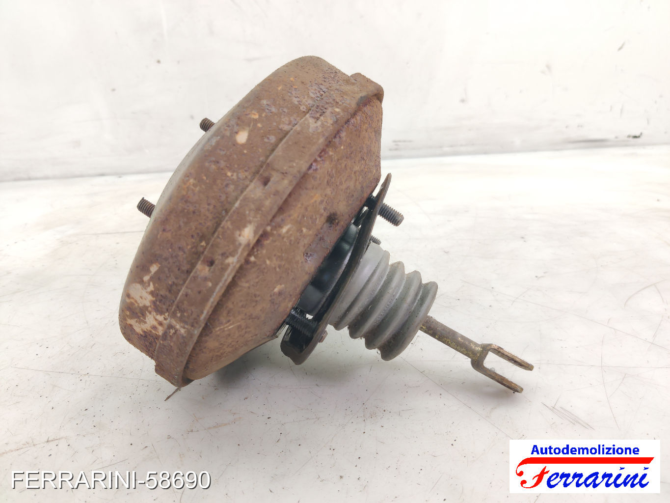 Servofreno RENAULT SUPER 5 S40 1.0 1984-1988 3673209014, 1528A3N, 1528A3N25 6