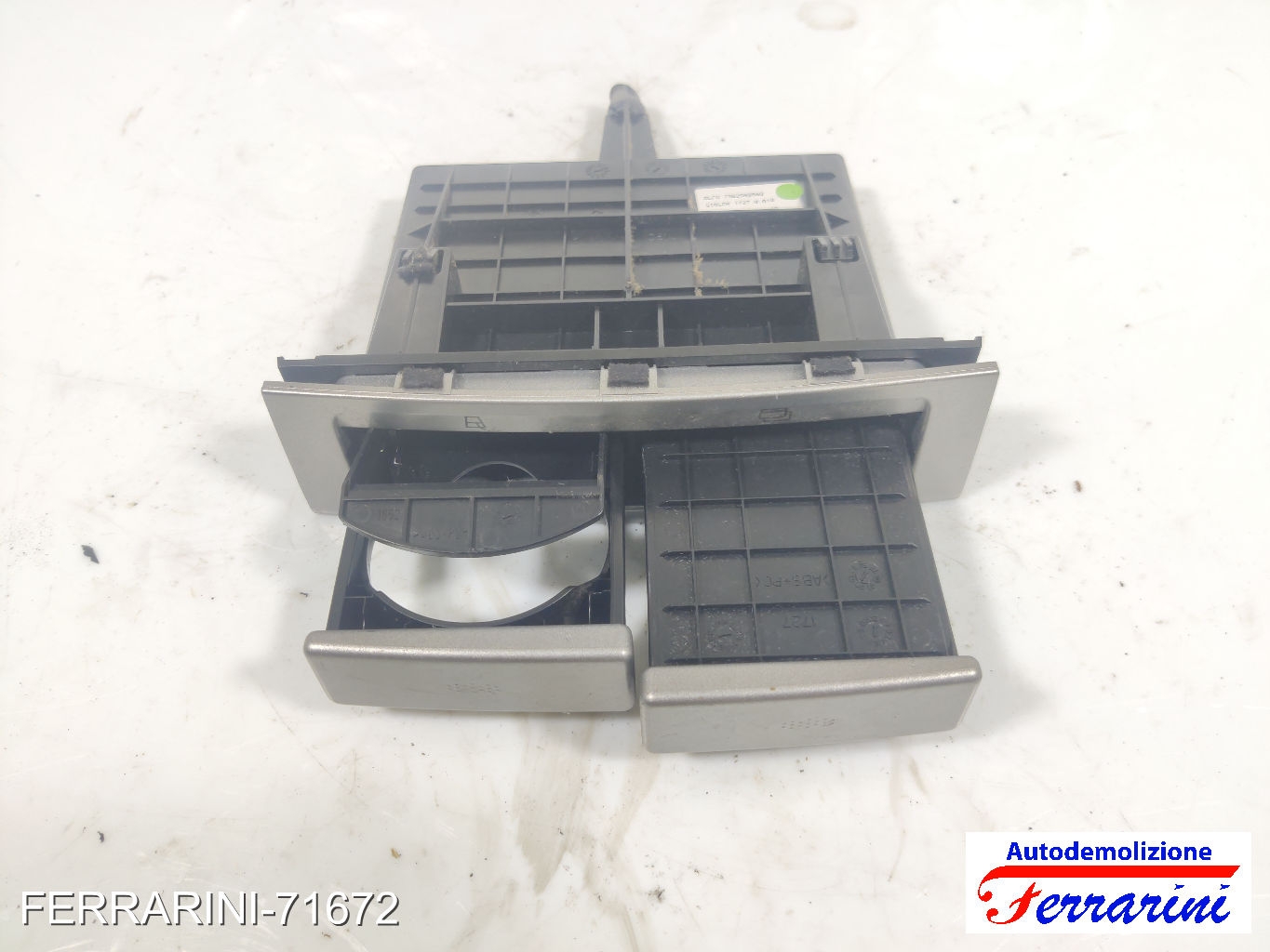 cassetti Portabicchieri ALFA ROMEO 147 937 2004-2010 7352990590, 17270010 8