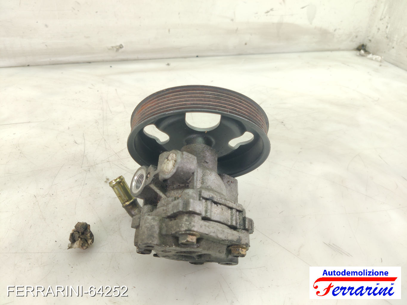 Pompa Servosterzo JEEP COMPASS MK49 2.0 CRD 4X4 2006-2016 4450A008, 5154355AB