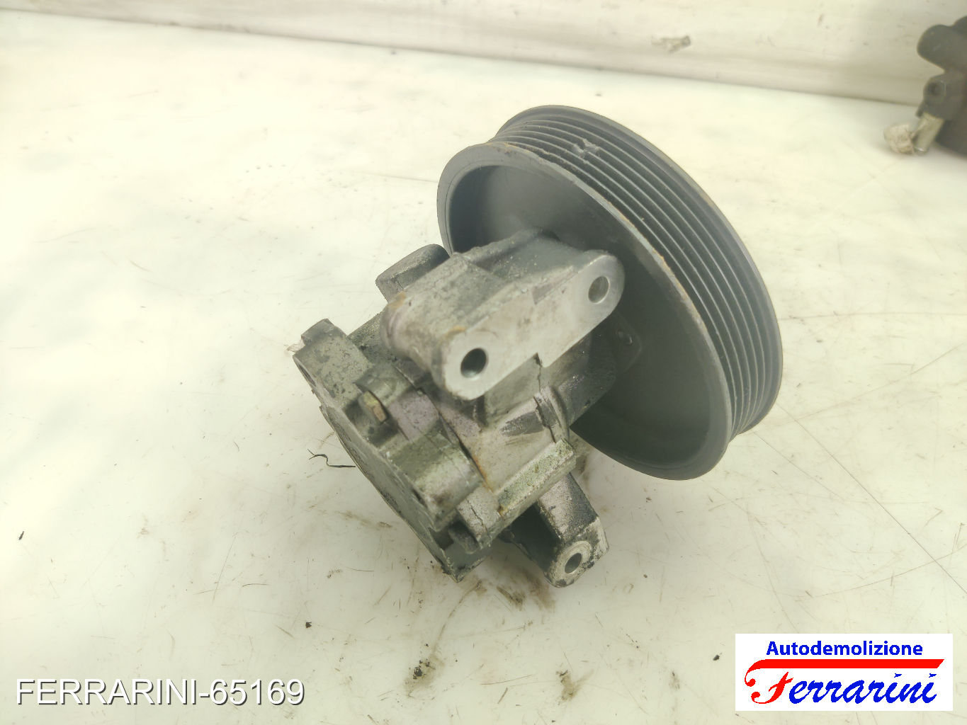 Pompa Servosterzo AUDI A6 AT 4B5 2.5 TDI 1997-2005 4B0145155R, 4B0145155RX