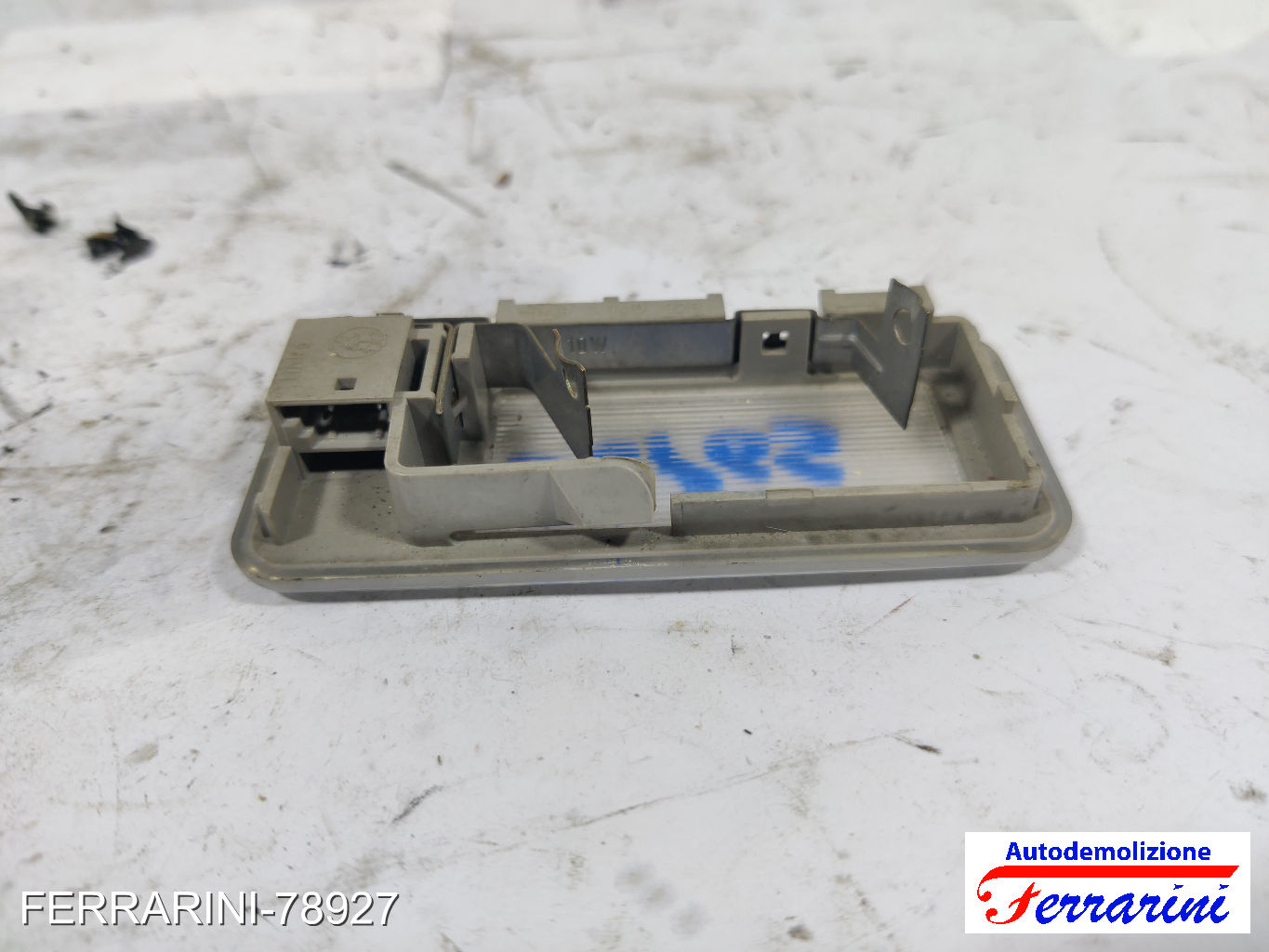 Plafoniera BMW SERIE 3 E36 1993-1998 posteriore, post, retro, centrale