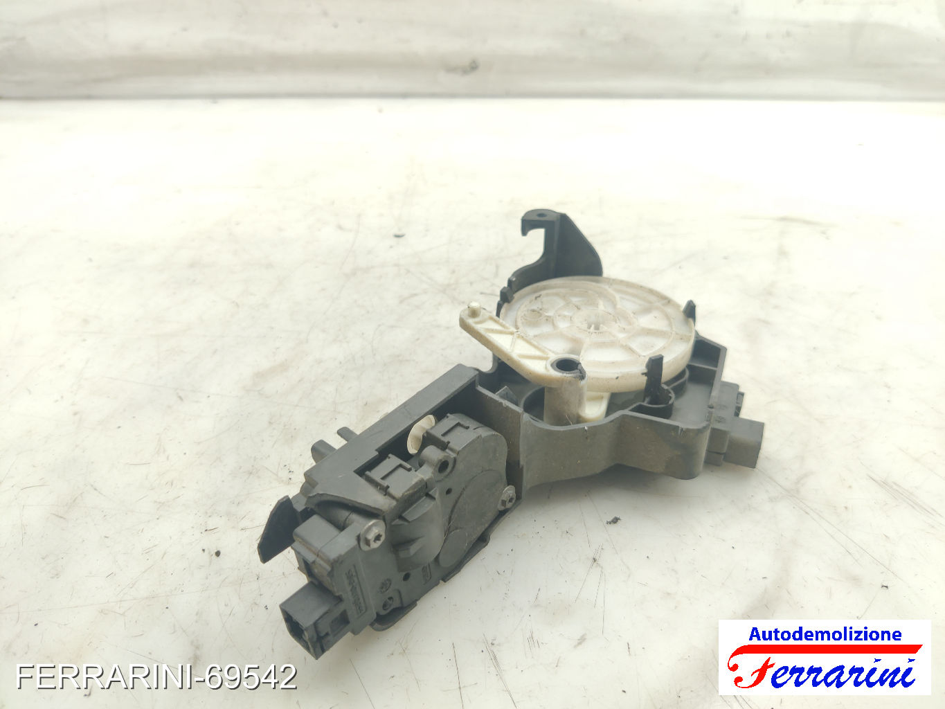Motorino Attuattore Stufa BMW SERIE 3 E90 2008-2011 64119321034, 64119231884 10
