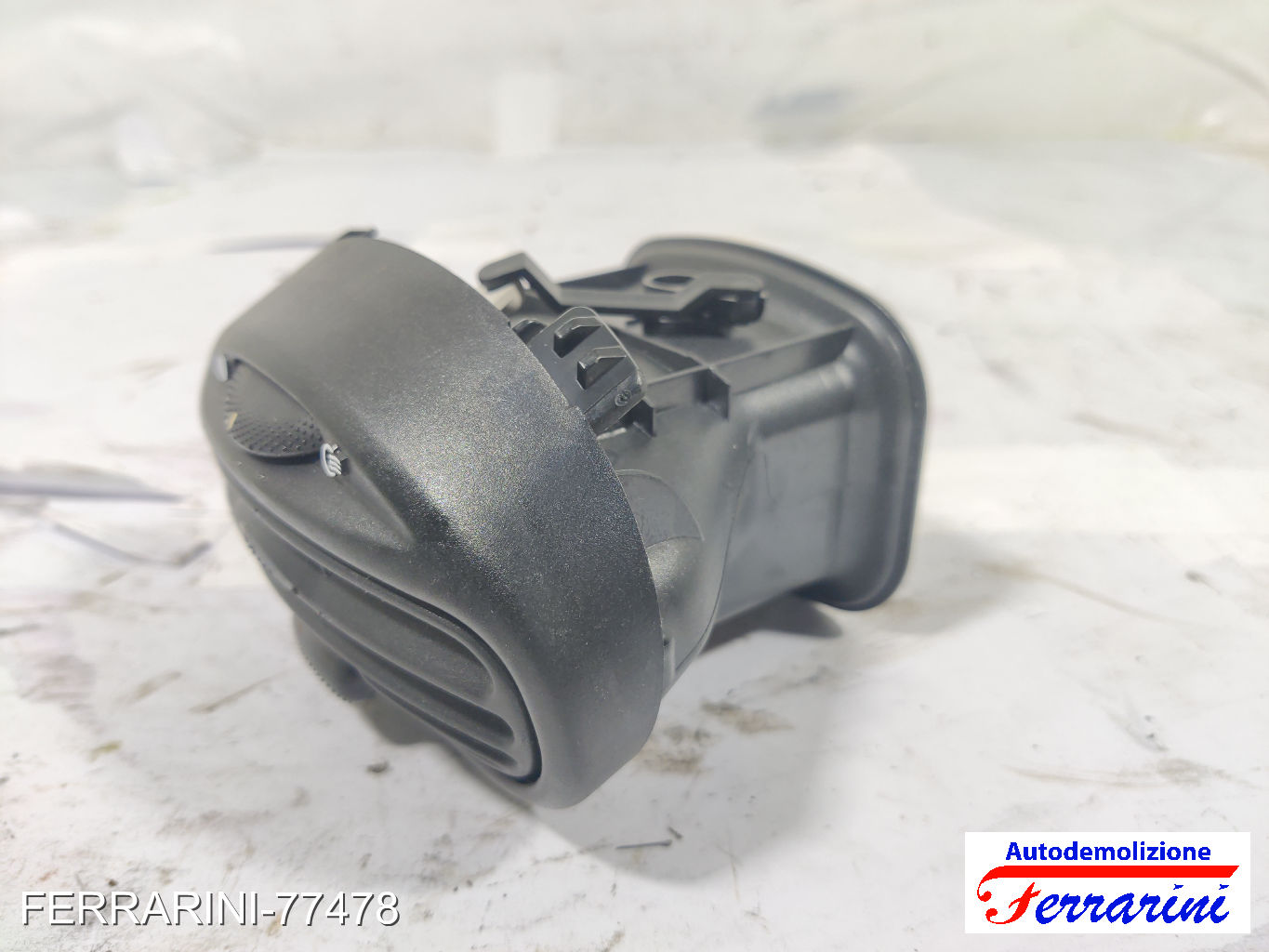 Bocchetta Areazione FORD FOCUS SW DNW 1999-2004 destra, dx, frontale, anteriore 2