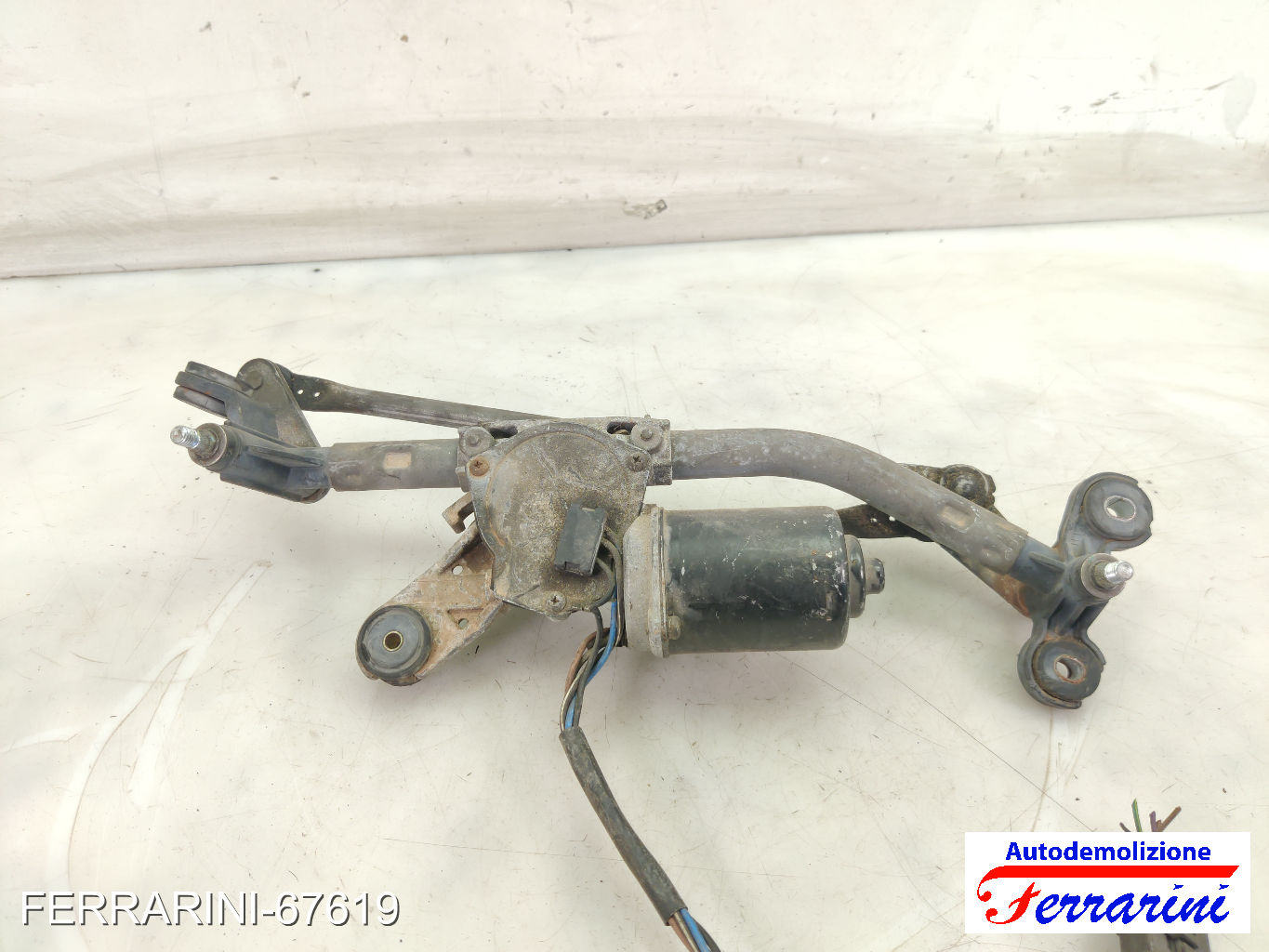 Spazzacqua Motorino Tergicristallo FORD FIESTA 5 JD, JH 2002-2008 anteriore