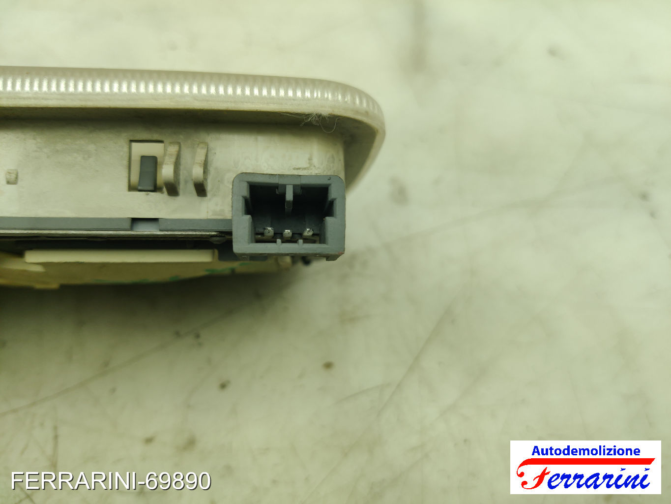 Plafoniera FIAT PUNTO 188 1999-2010 anteriore, frontale centrale, ant 735244963